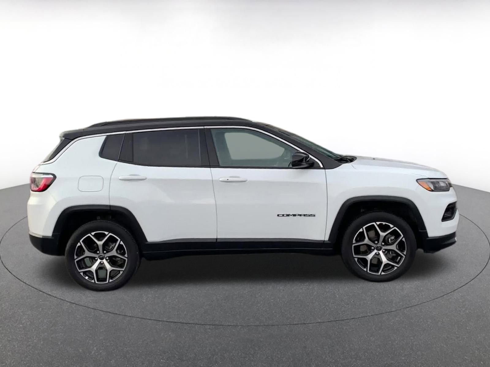 Thumbnail: 2025 Jeep Compass - 16