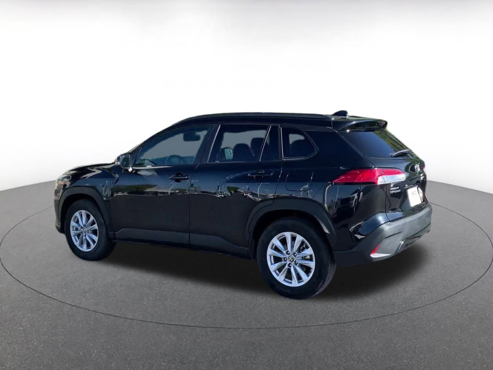 Thumbnail: 2025 Toyota Corolla Cross - 9