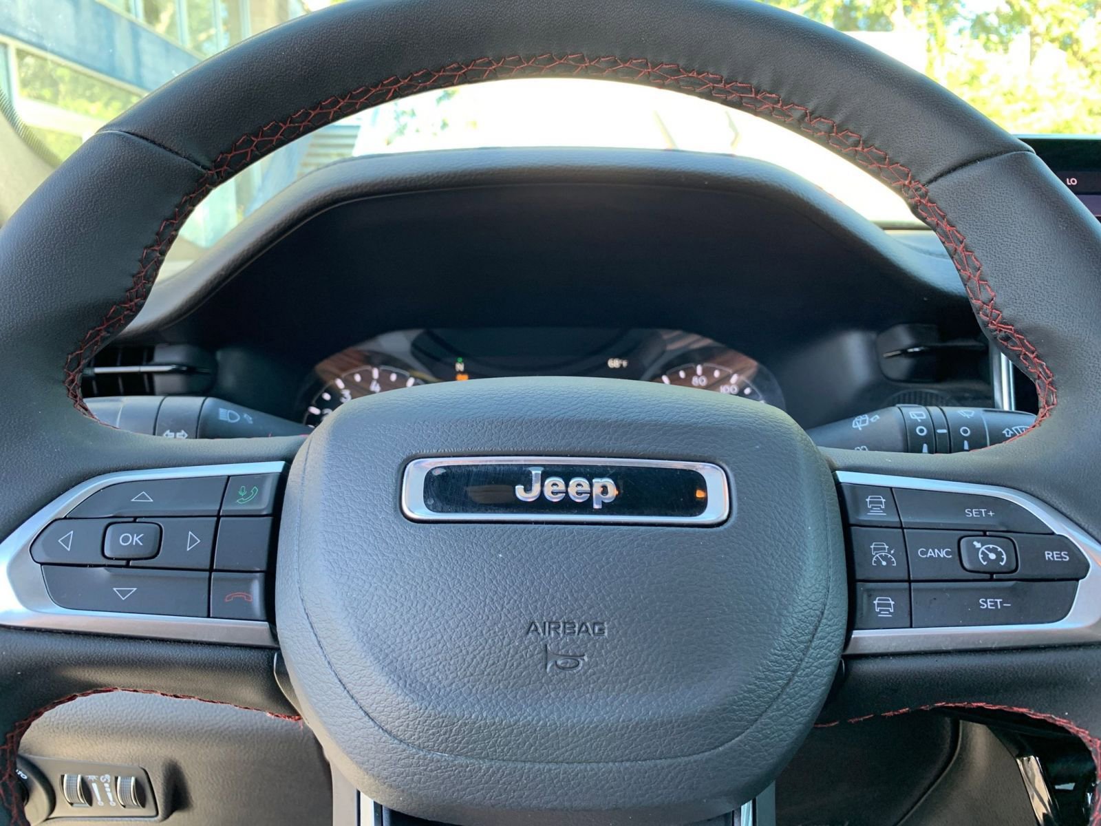 Thumbnail: 2025 Jeep Compass - 27