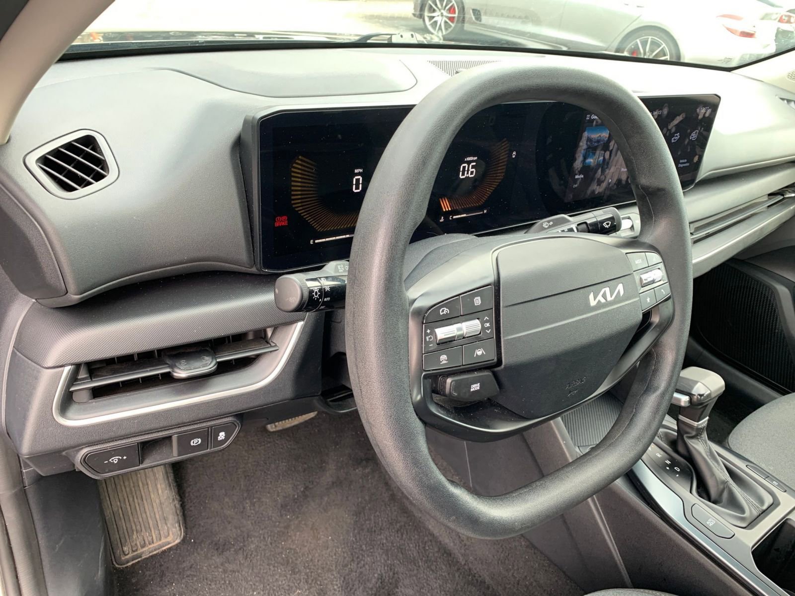 Thumbnail: 2025 Kia K4 - 33