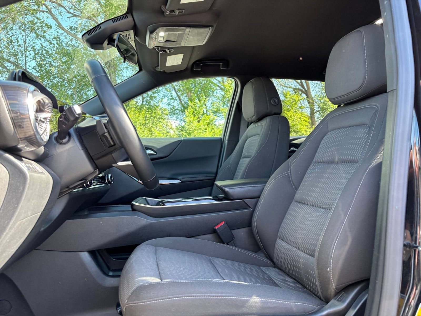 Thumbnail: 2025 Chevrolet Equinox - 24
