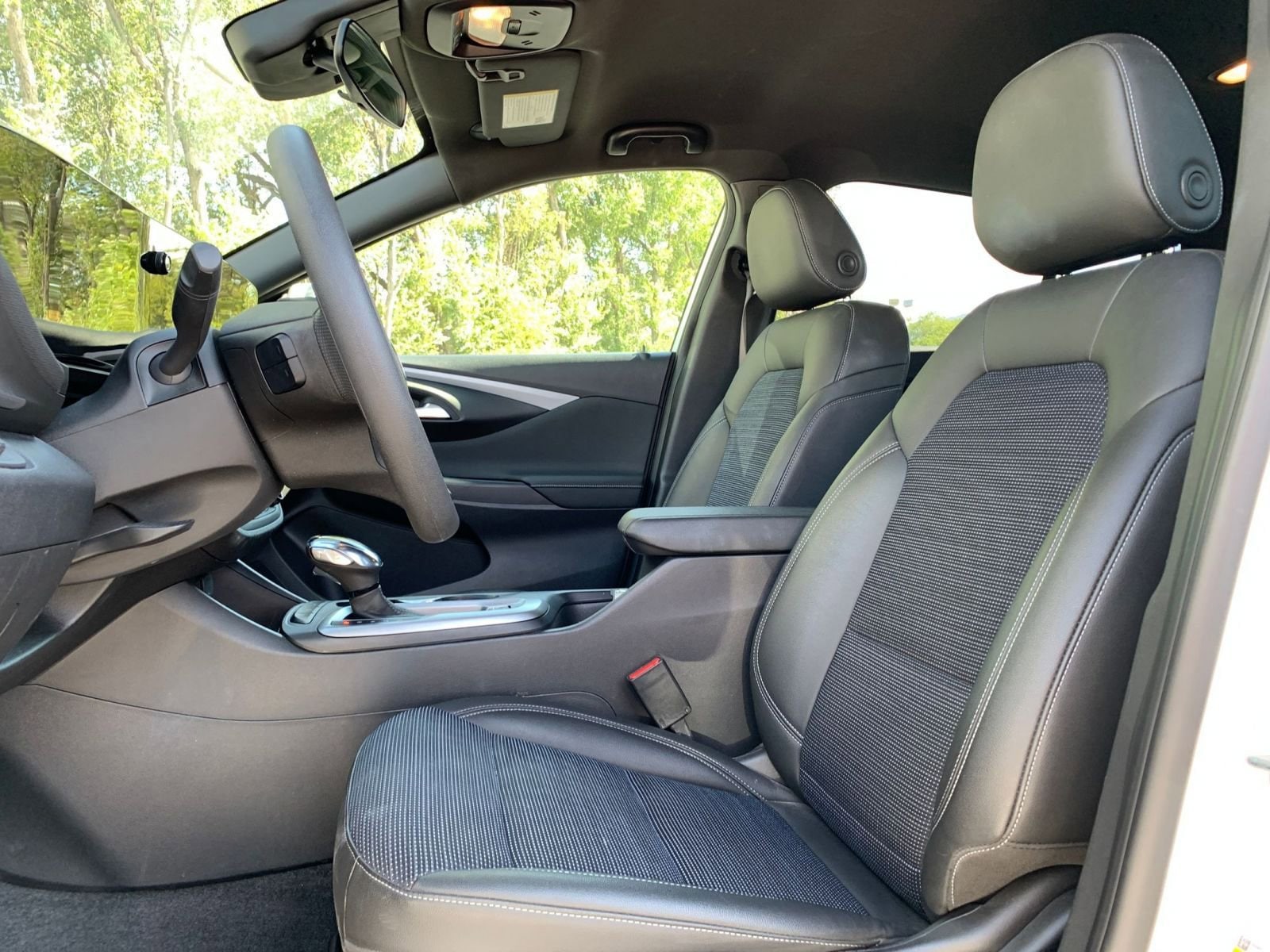 Thumbnail: 2025 Buick Envista - 24