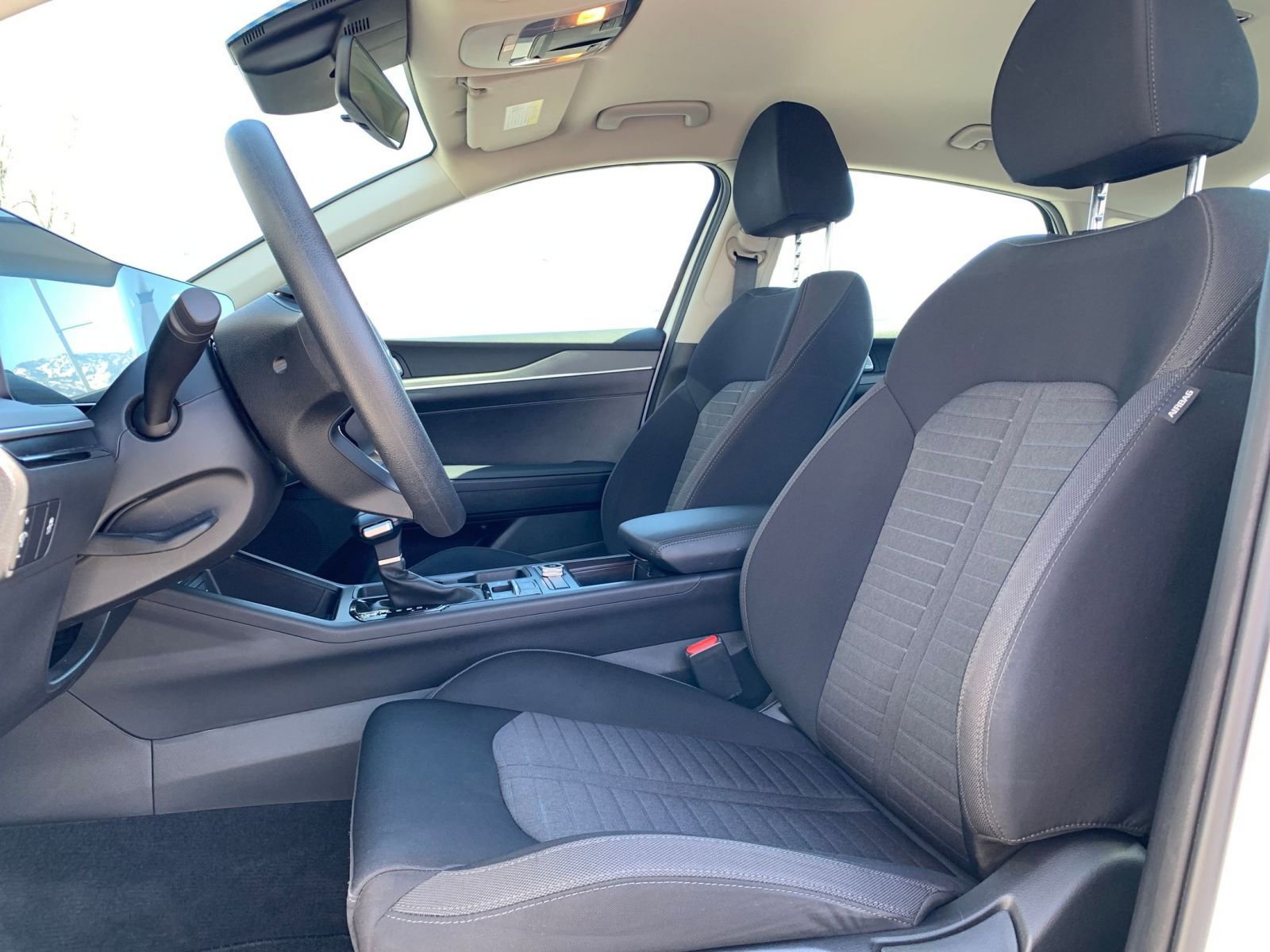 Thumbnail: 2025 Kia K5 - 27