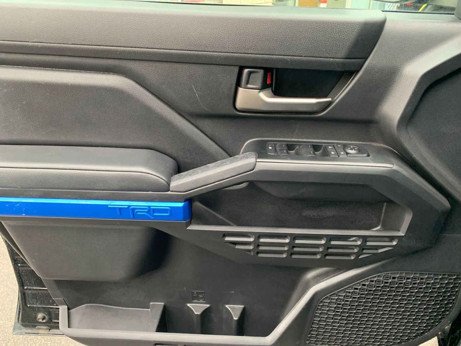 Thumbnail: 2025 Toyota Tacoma - 20