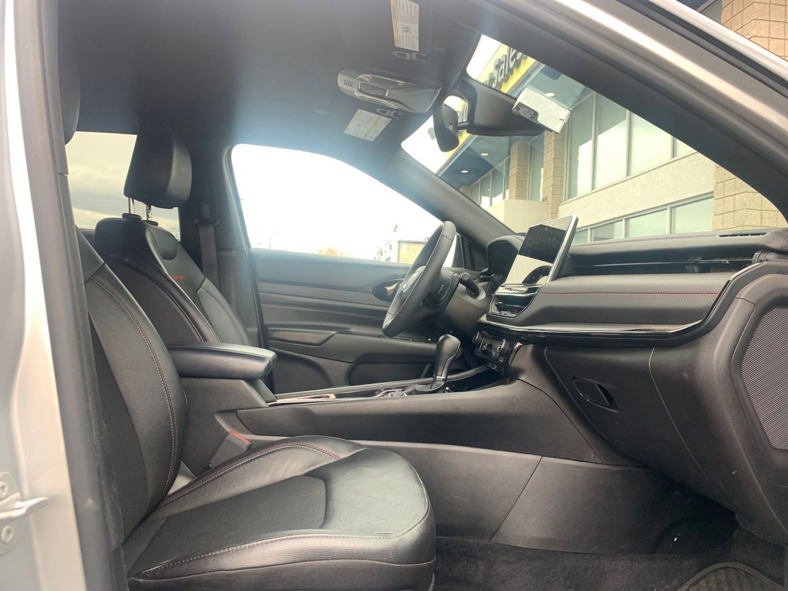 Thumbnail: 2025 Jeep Compass - 35