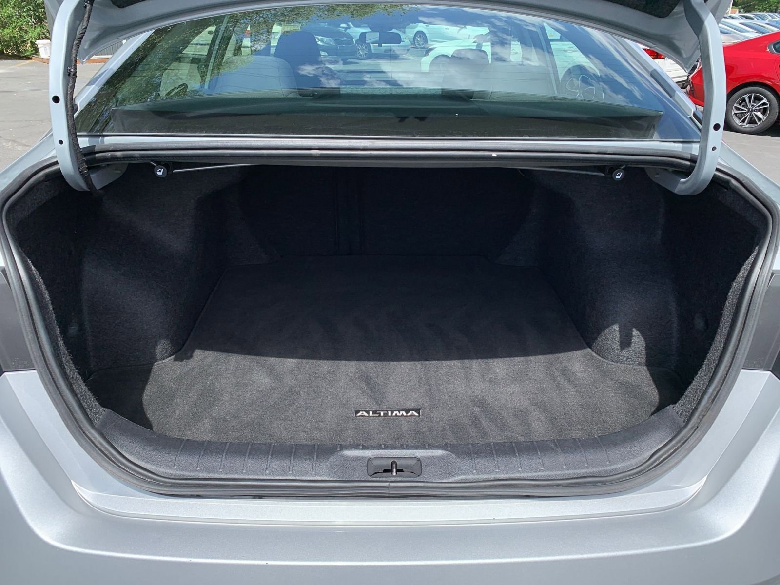 2024 Nissan Altima S 29