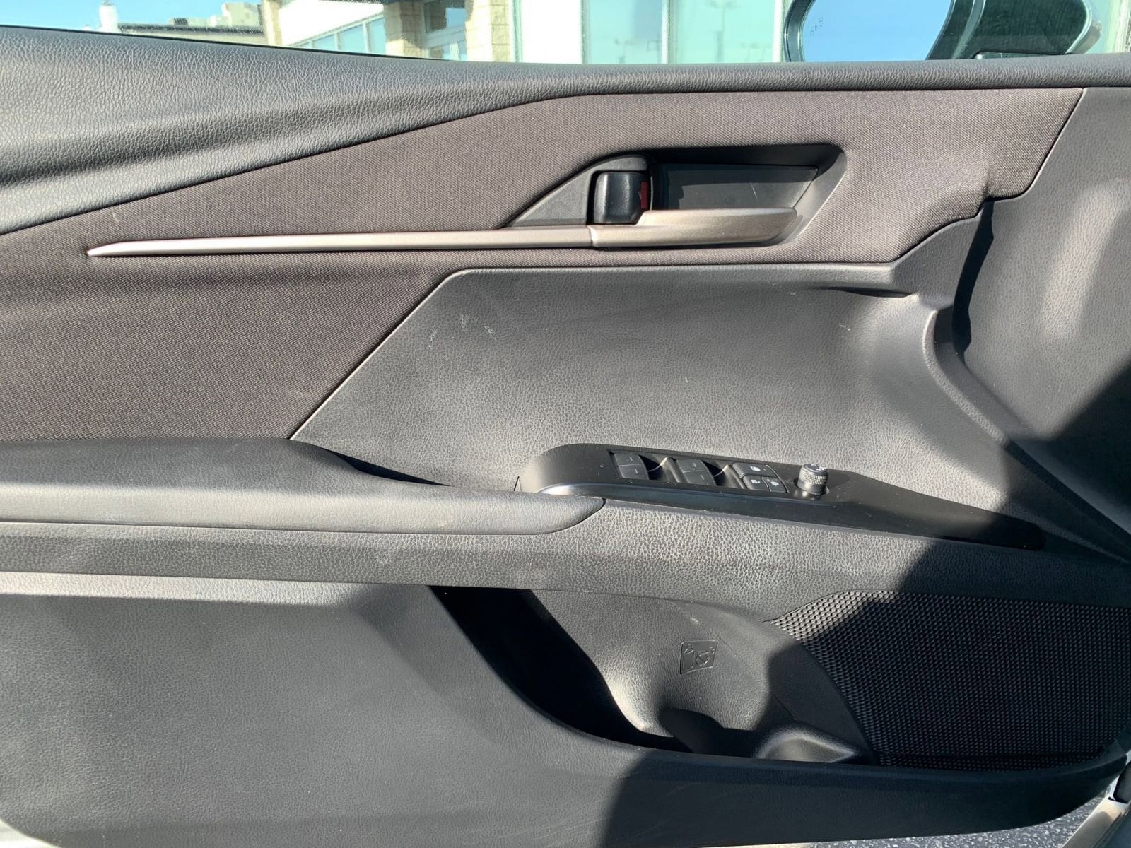 Thumbnail: 2025 Toyota Camry - 20