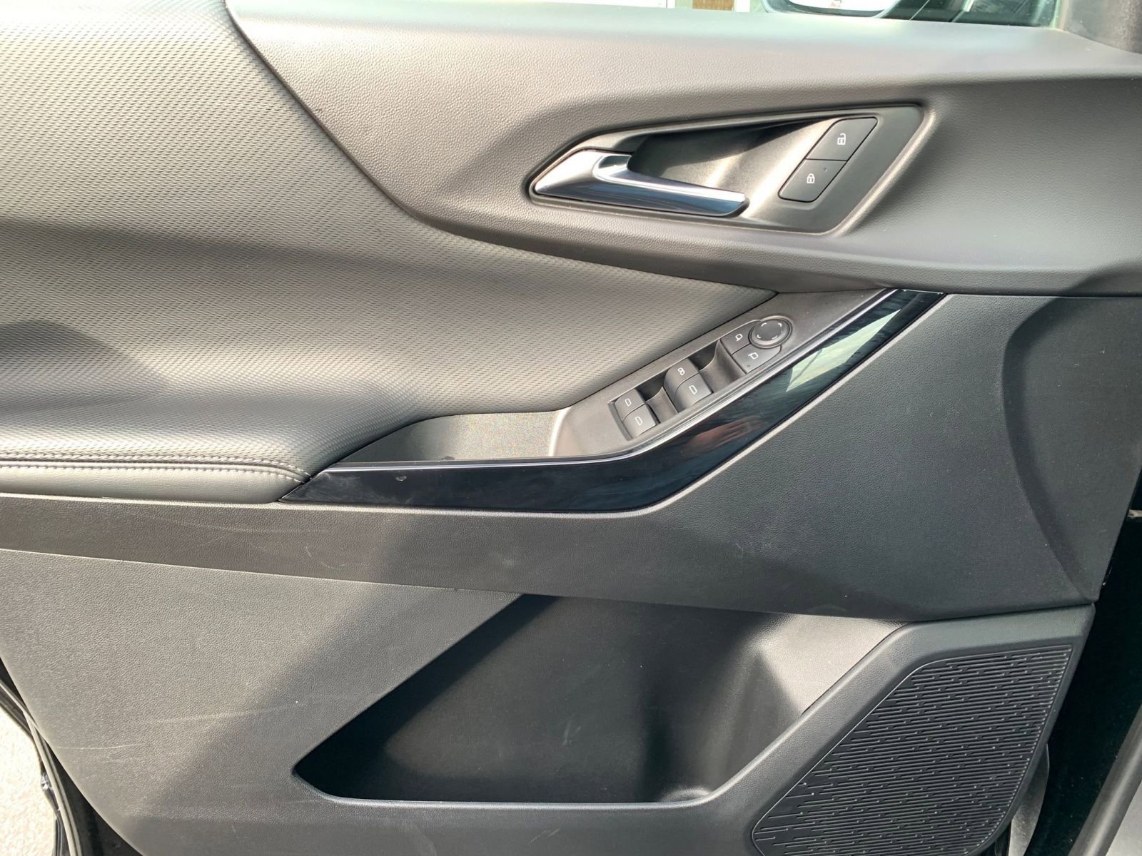 Thumbnail: 2025 Chevrolet Equinox - 20