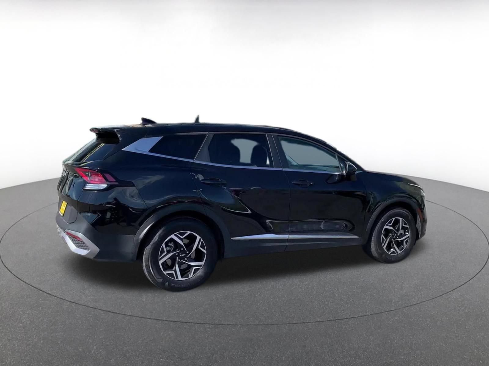 Thumbnail: 2025 Kia Sportage - 14