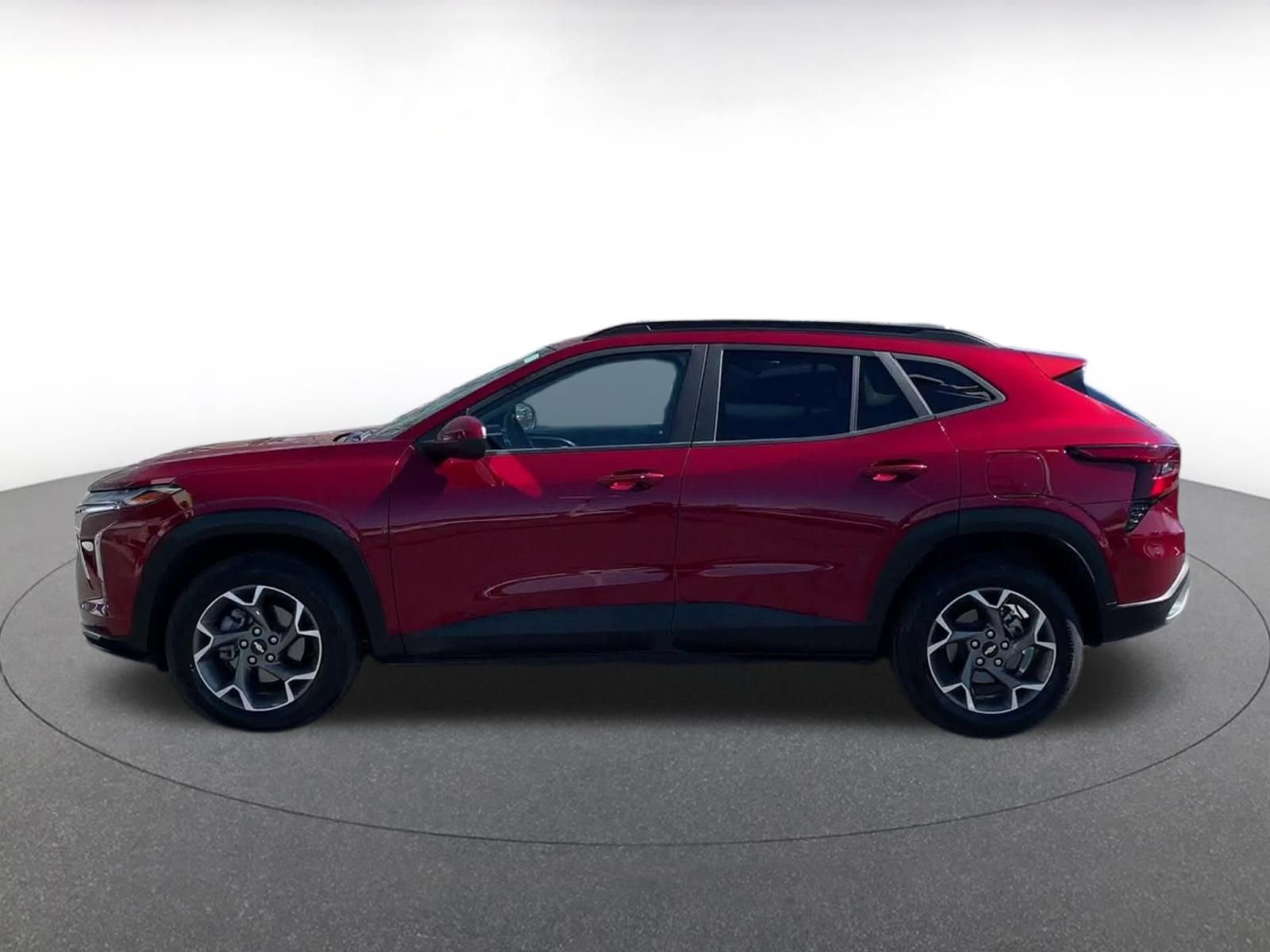 Thumbnail: 2025 Chevrolet Trax - 9