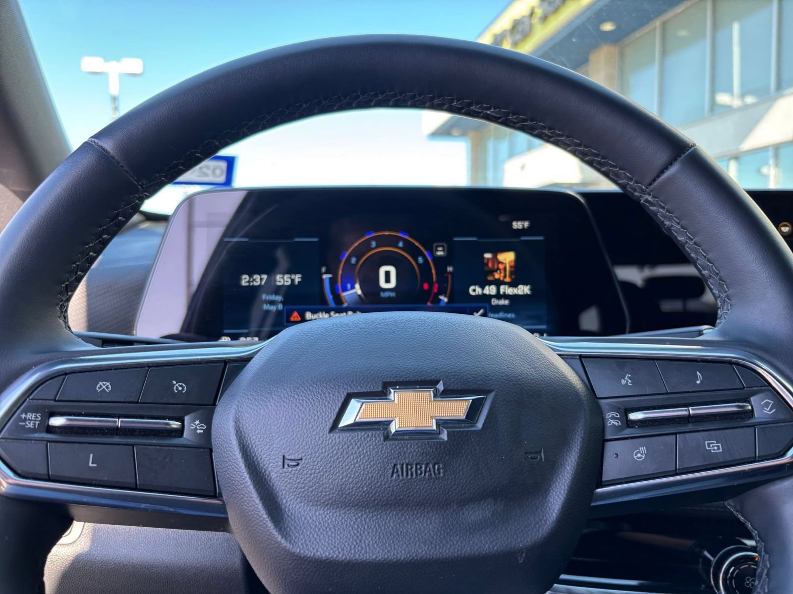 Thumbnail: 2025 Chevrolet Equinox - 24