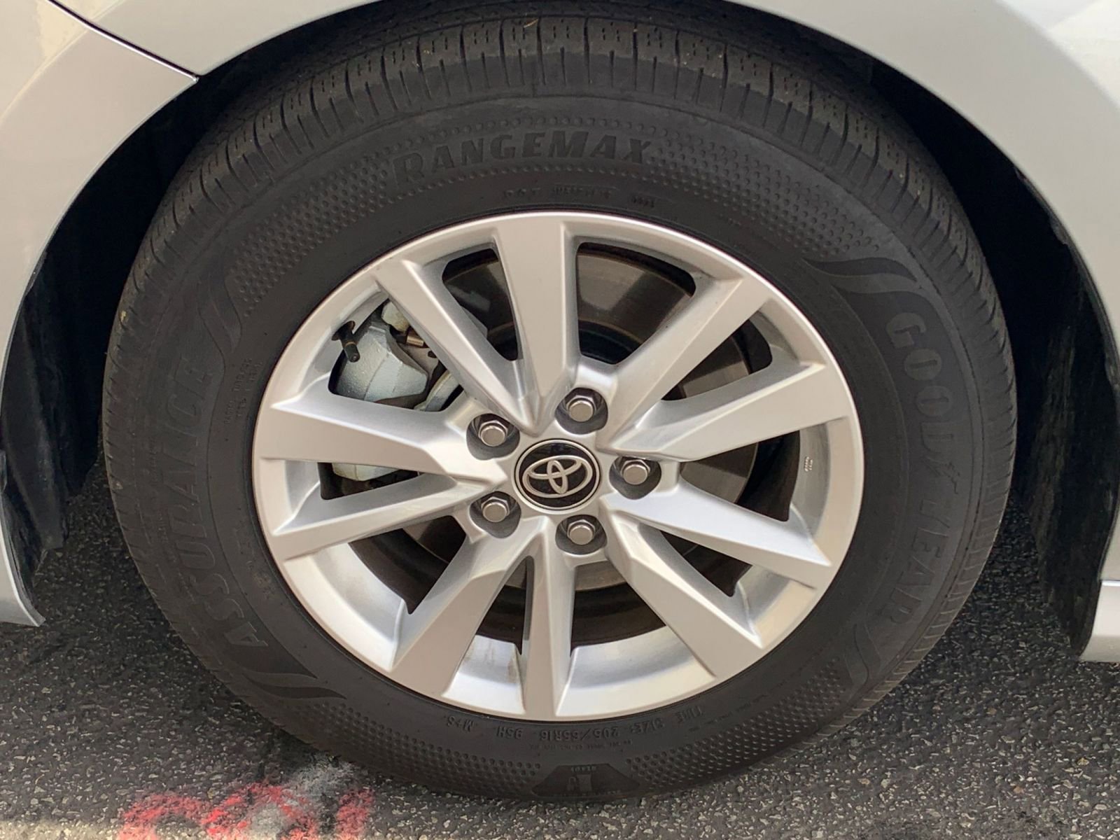 Thumbnail: 2025 Toyota Camry - 29