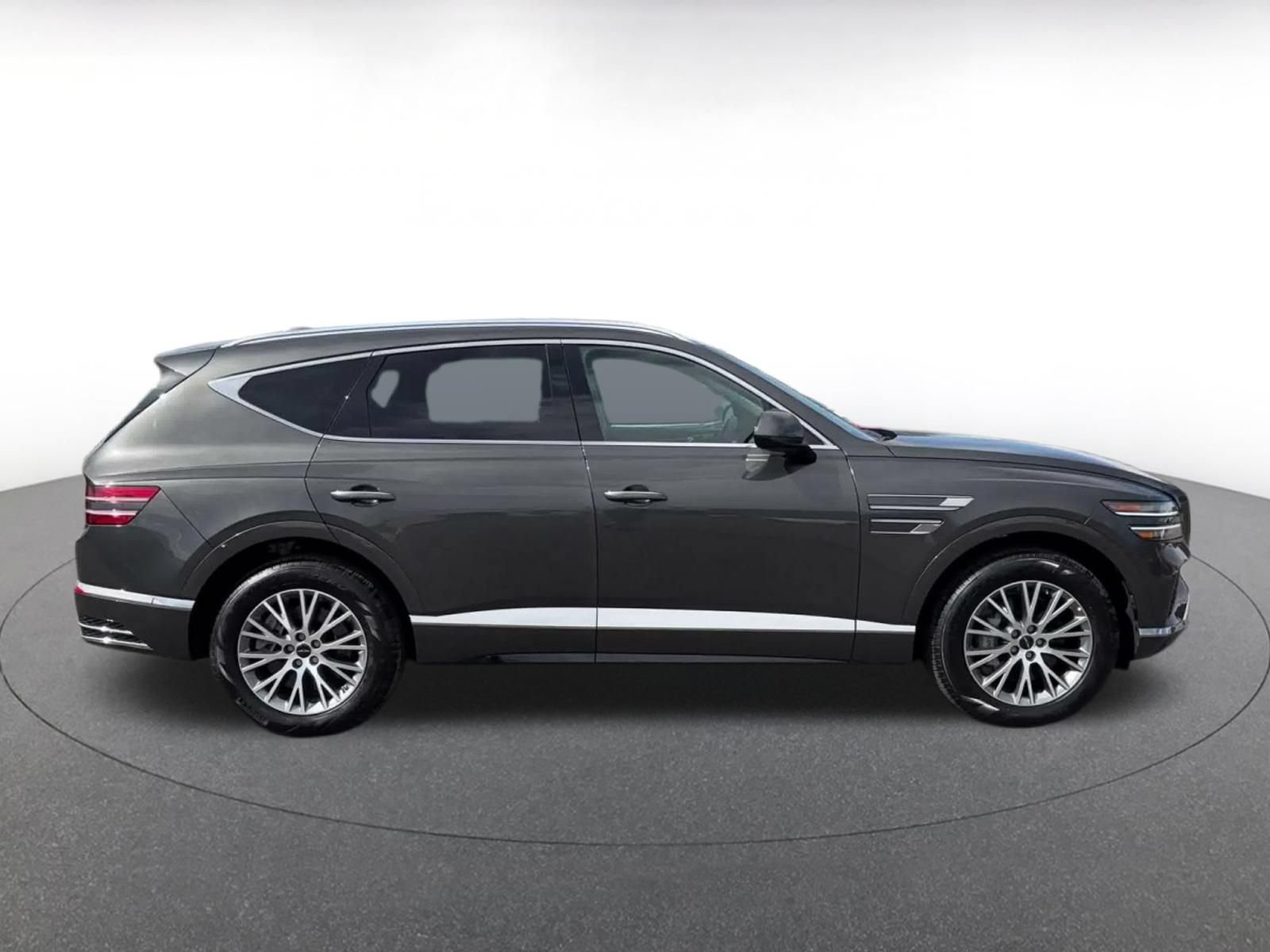 Thumbnail: 2026 Genesis GV80 - 15