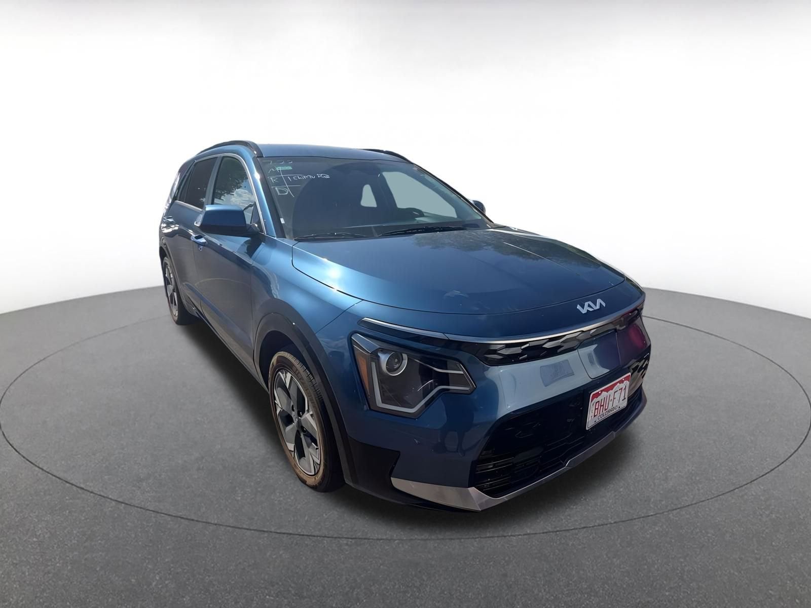 Thumbnail: 2023 Kia Niro - 1