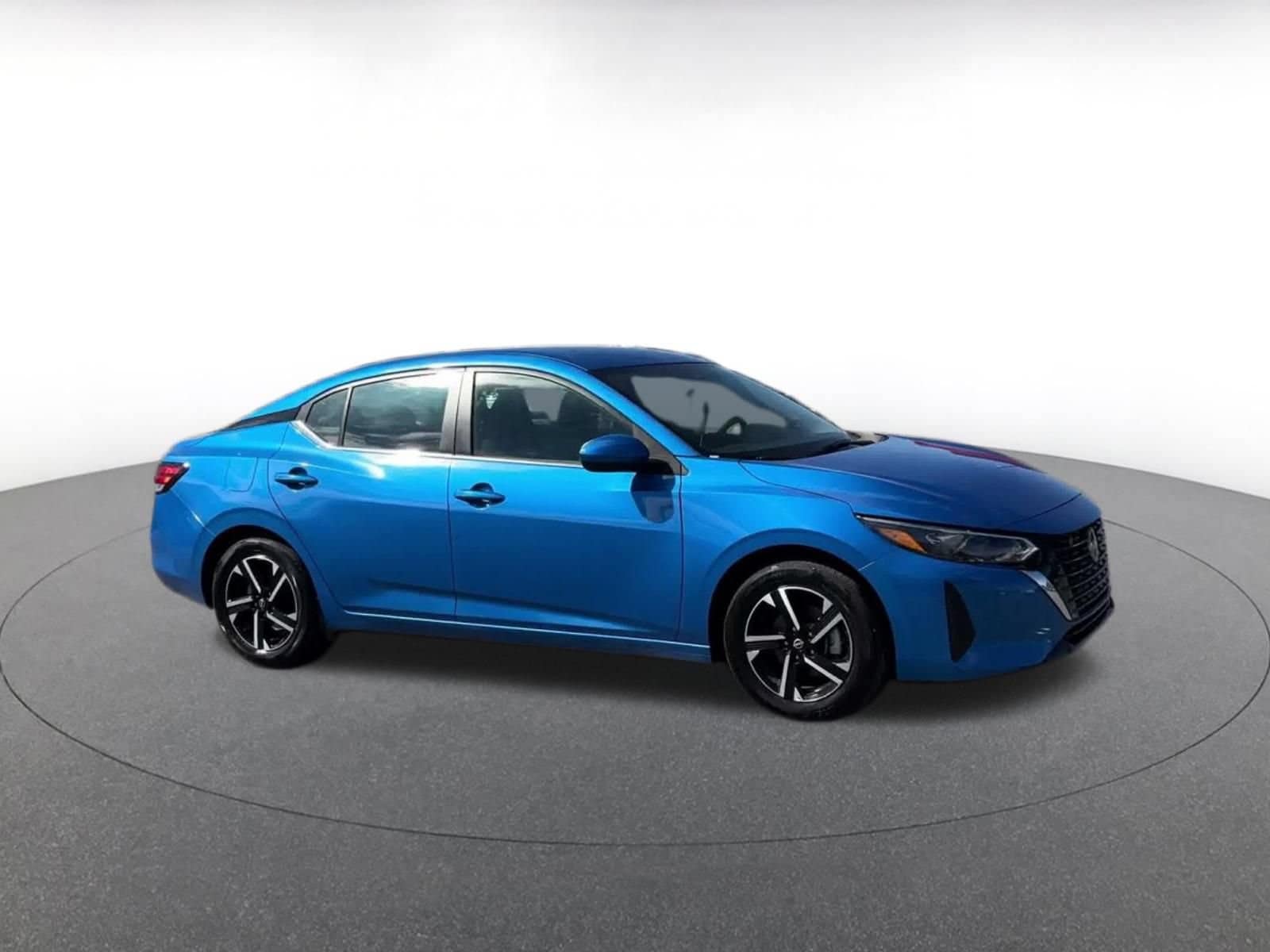 Thumbnail: 2025 Nissan Sentra - 2