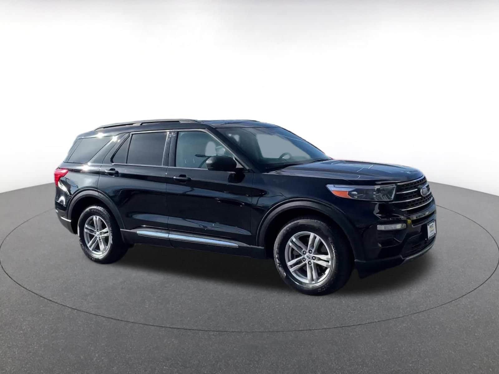 Thumbnail: 2023 Ford Explorer - 2