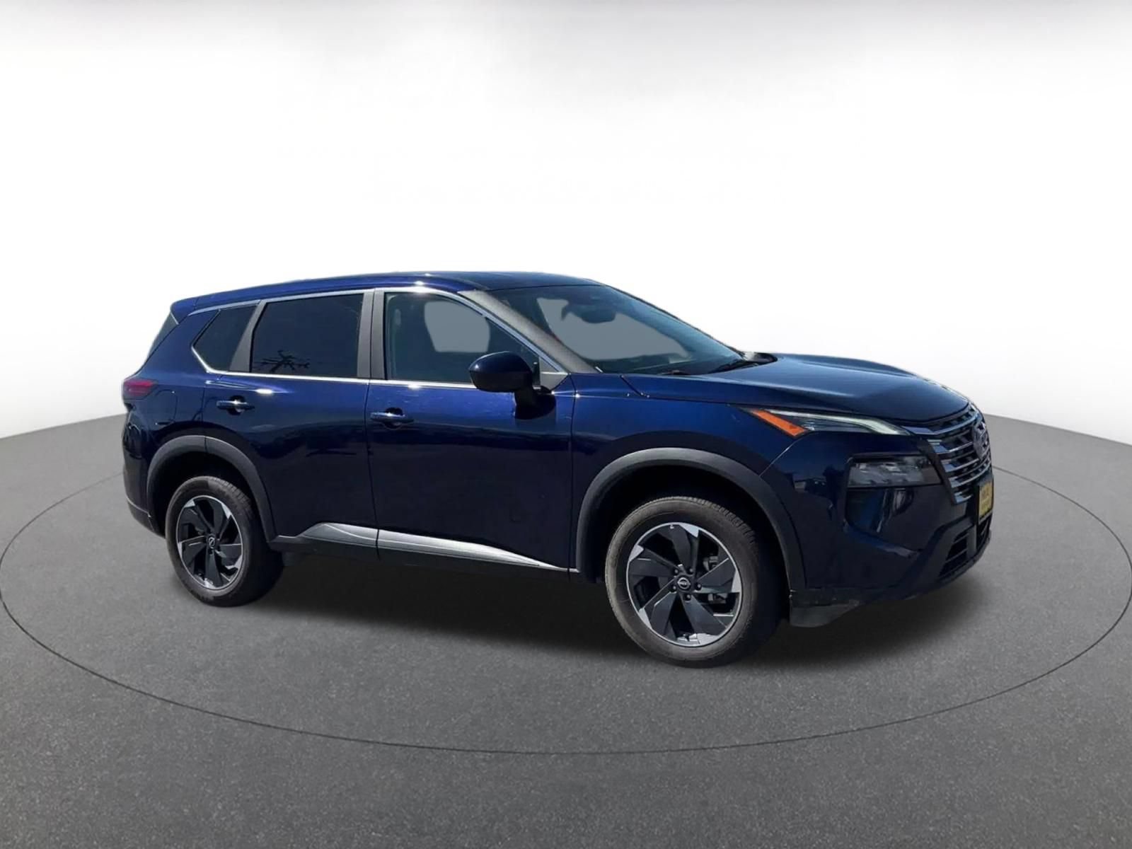Thumbnail: 2025 Nissan Rogue - 2