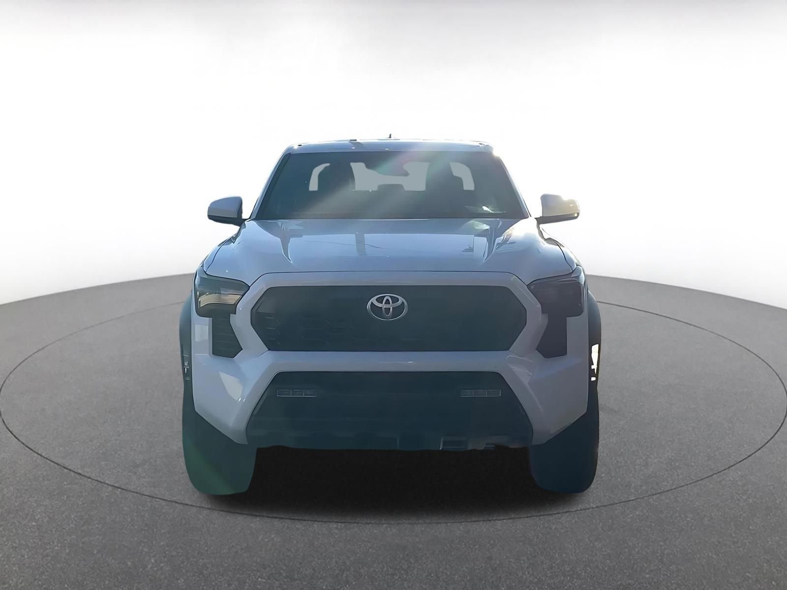 Thumbnail: 2025 Toyota Tacoma - 4