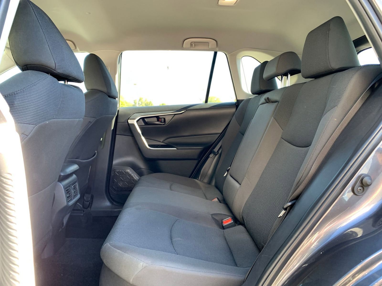 Thumbnail: 2025 Toyota RAV4 - 24