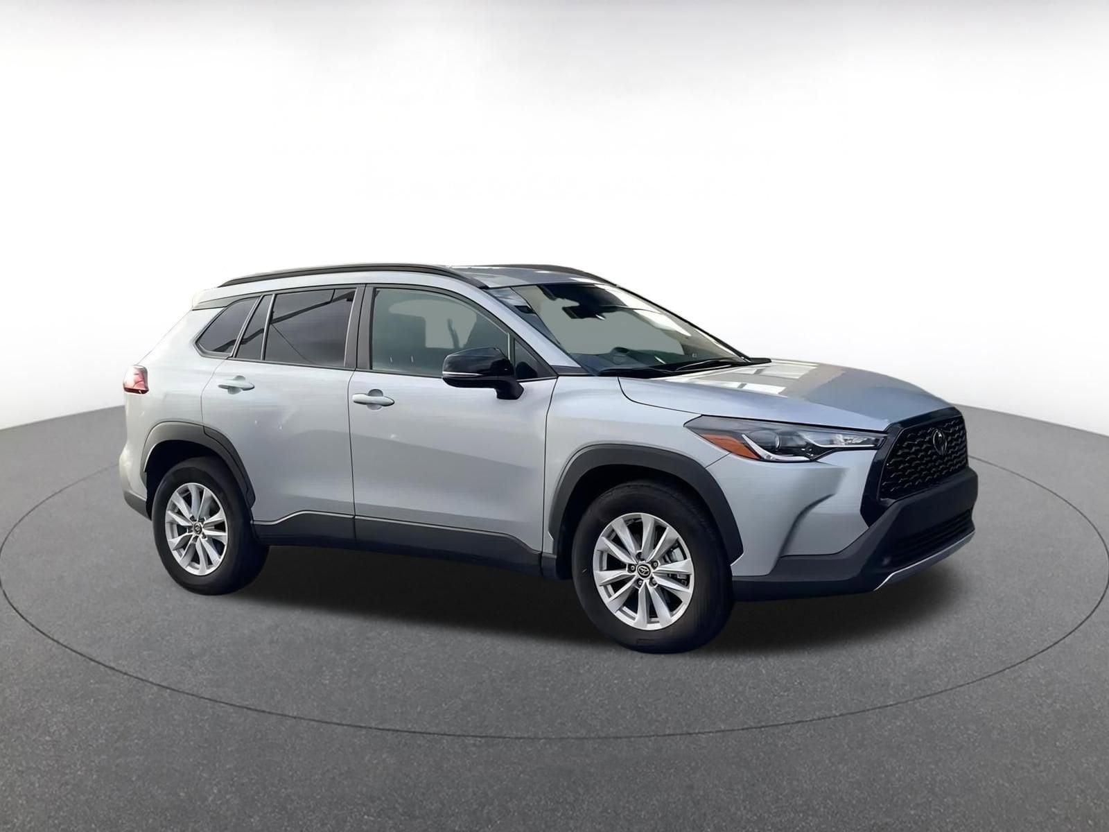 Thumbnail: 2025 Toyota Corolla Cross - 2