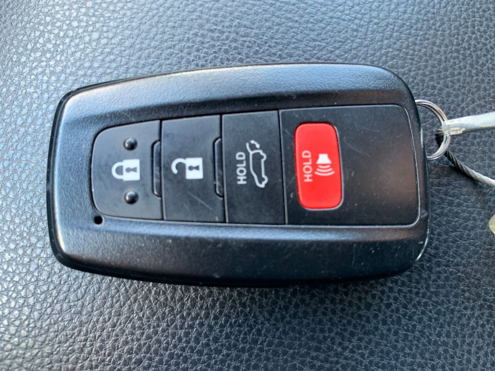 Thumbnail: 2025 Toyota RAV4 - 22