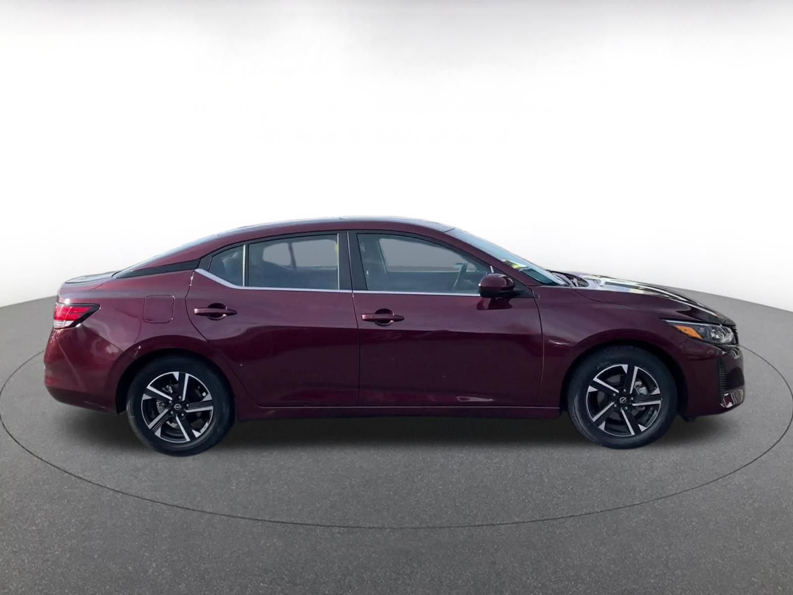 Thumbnail: 2025 Nissan Sentra - 16