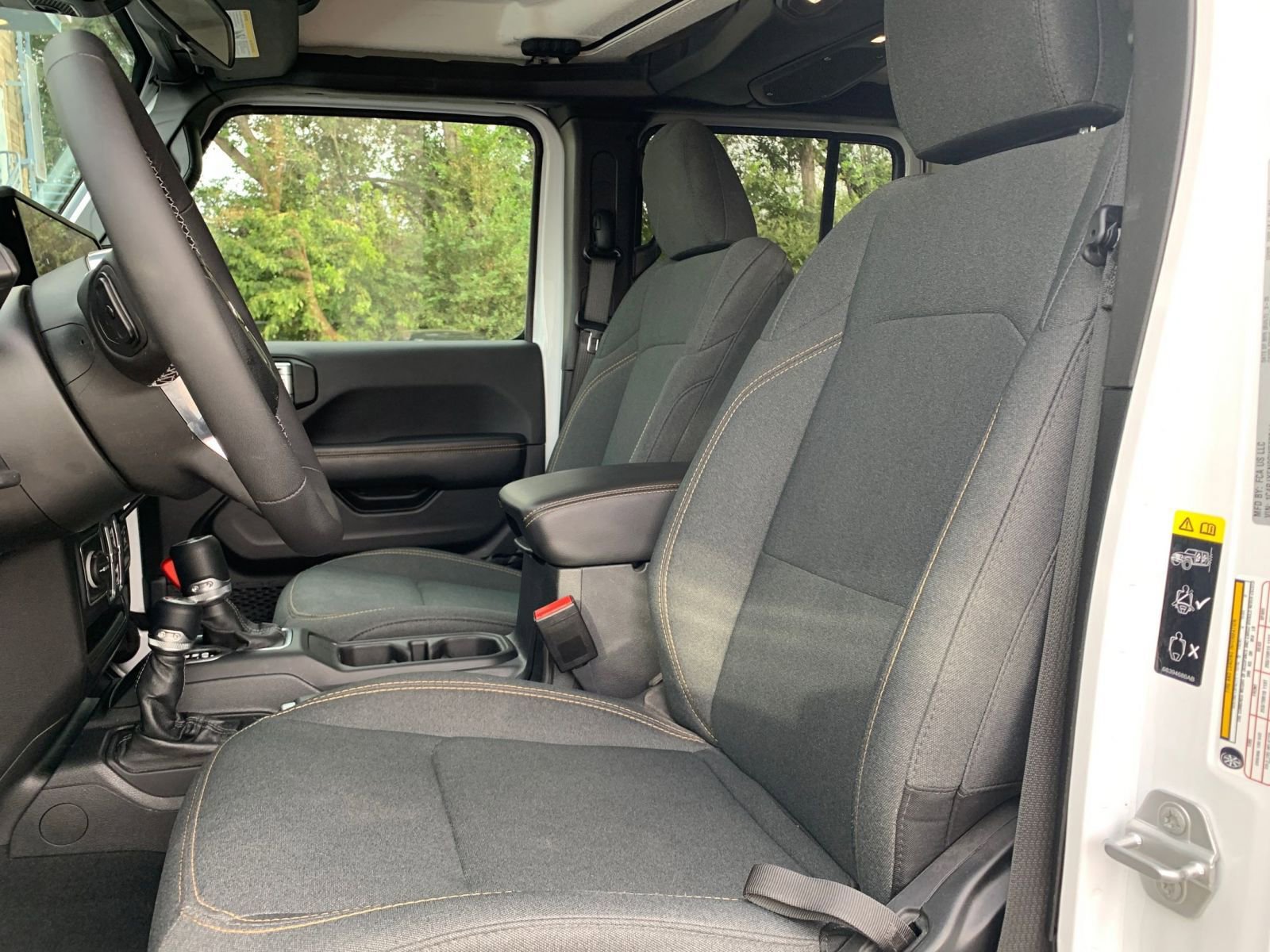 Thumbnail: 2025 Jeep Wrangler - 25