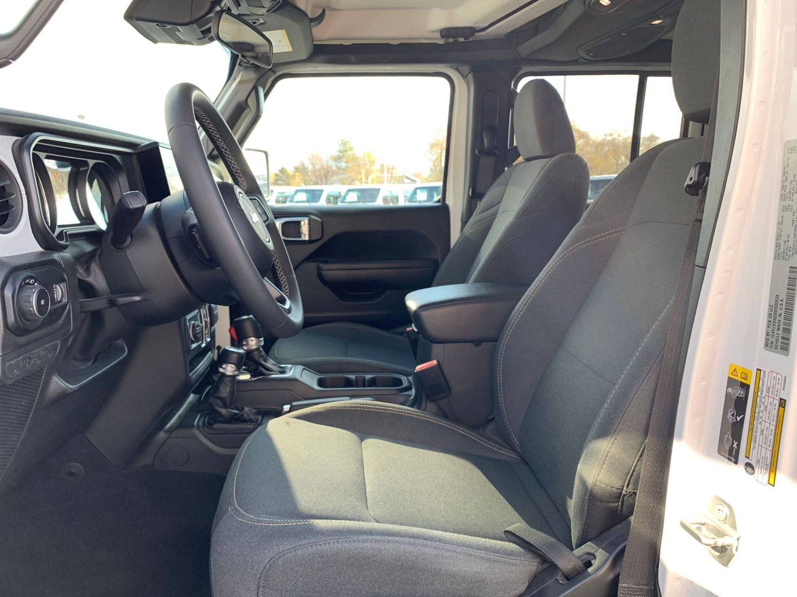 Thumbnail: 2025 Jeep Wrangler - 25