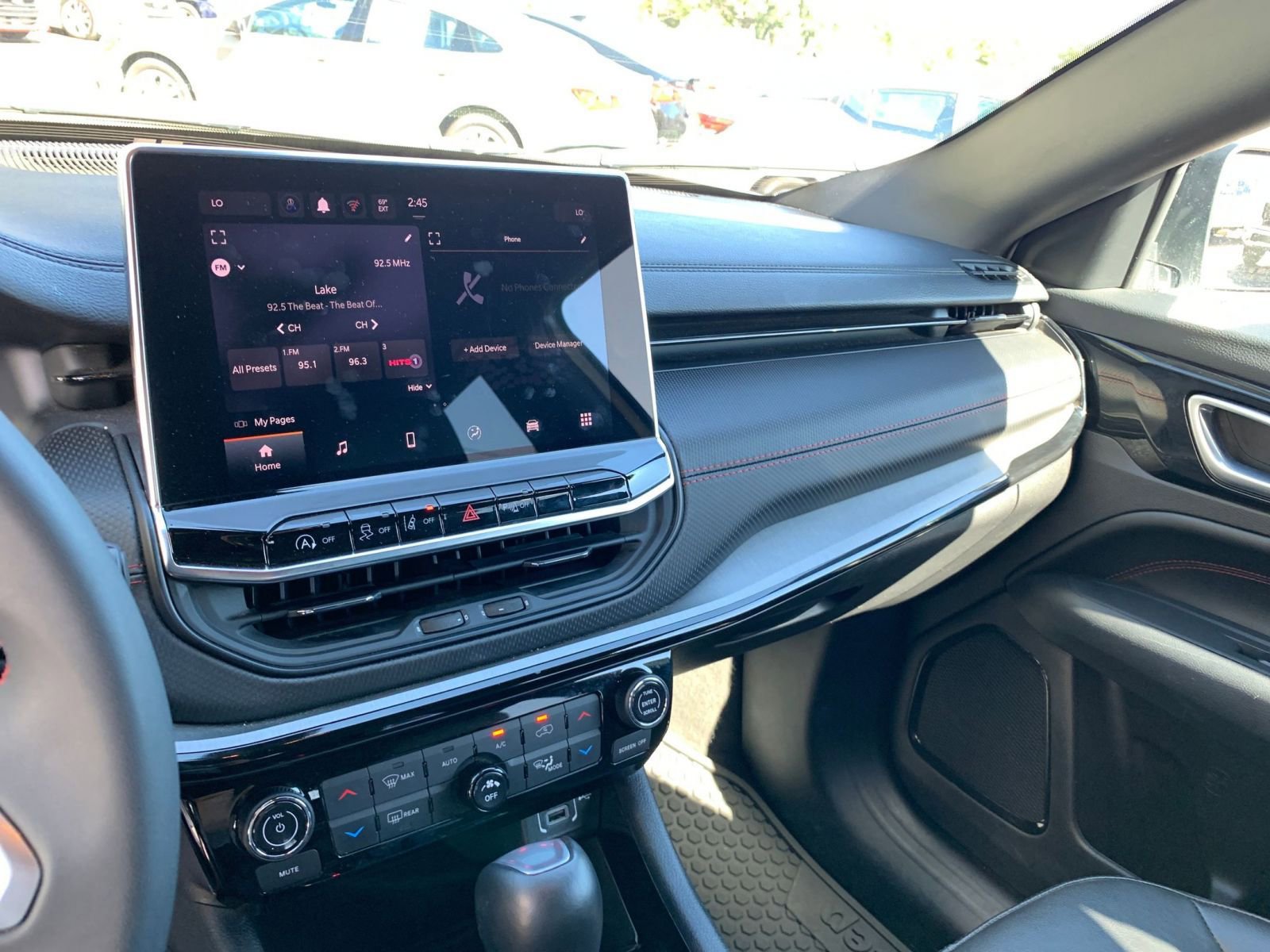 Thumbnail: 2025 Jeep Compass - 18