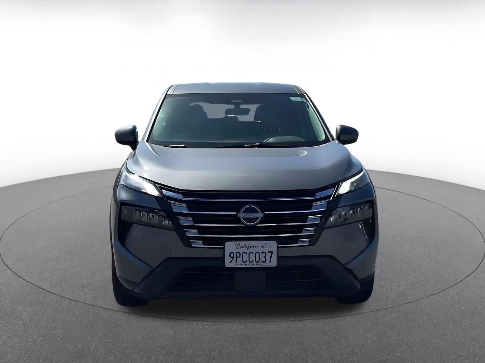 Thumbnail: 2025 Nissan Rogue - 4