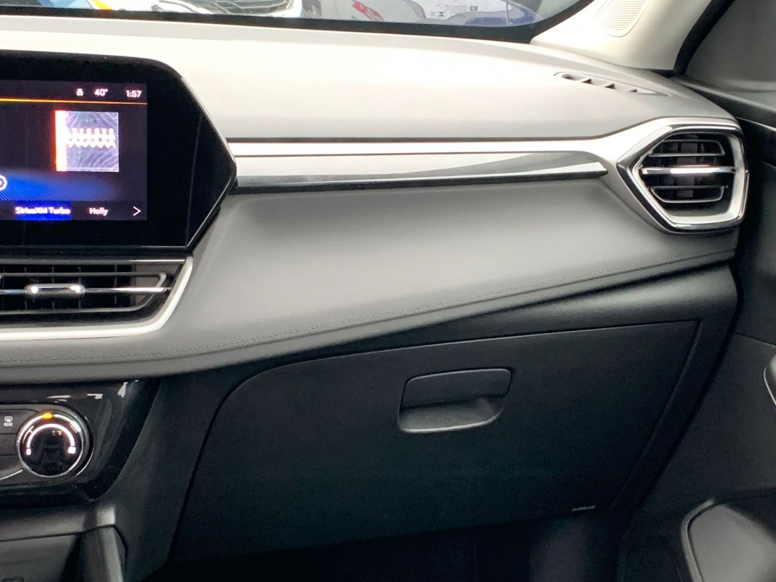 Thumbnail: 2025 Chevrolet TrailBlazer - 33