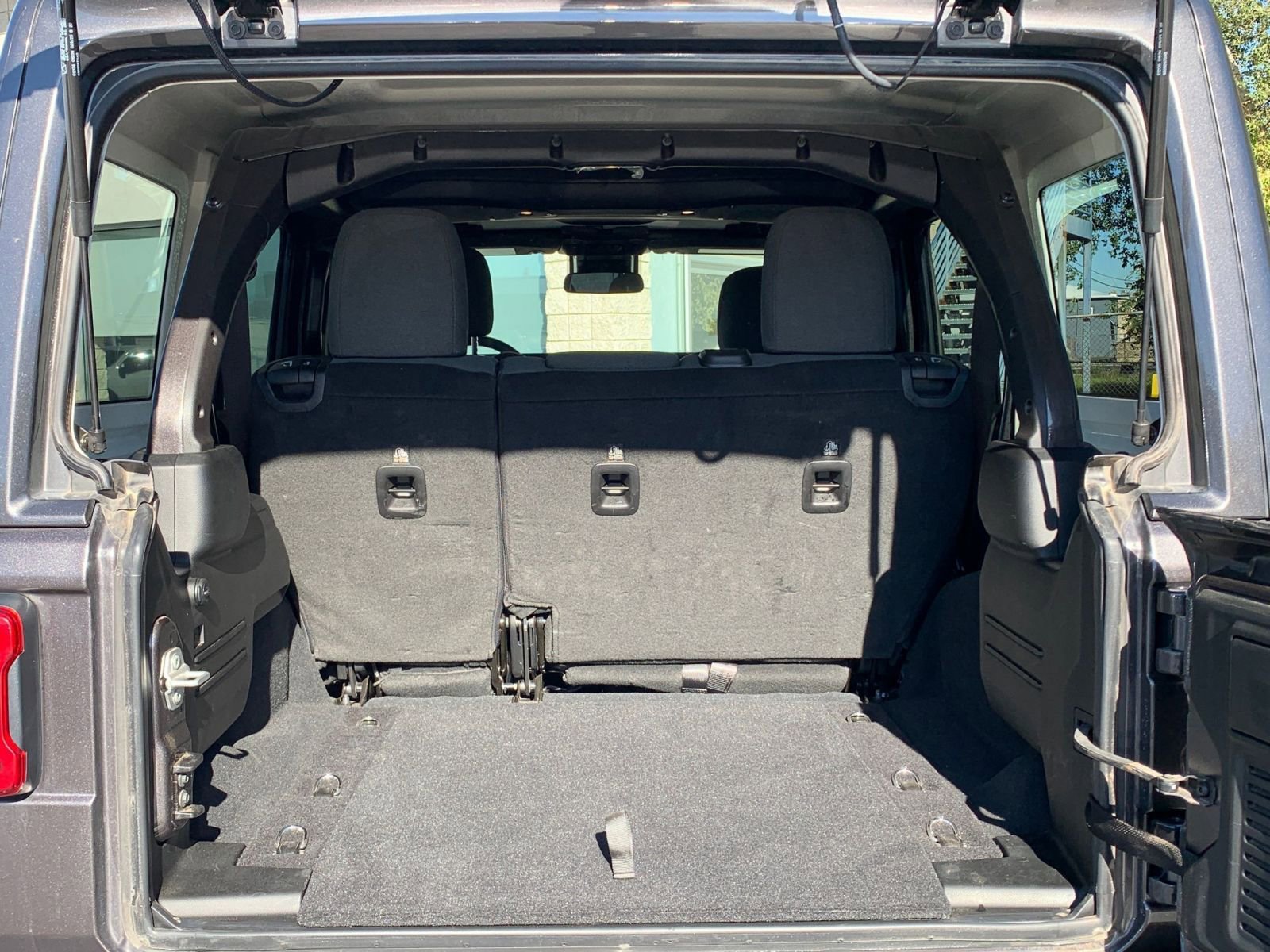 Thumbnail: 2025 Jeep Wrangler - 30