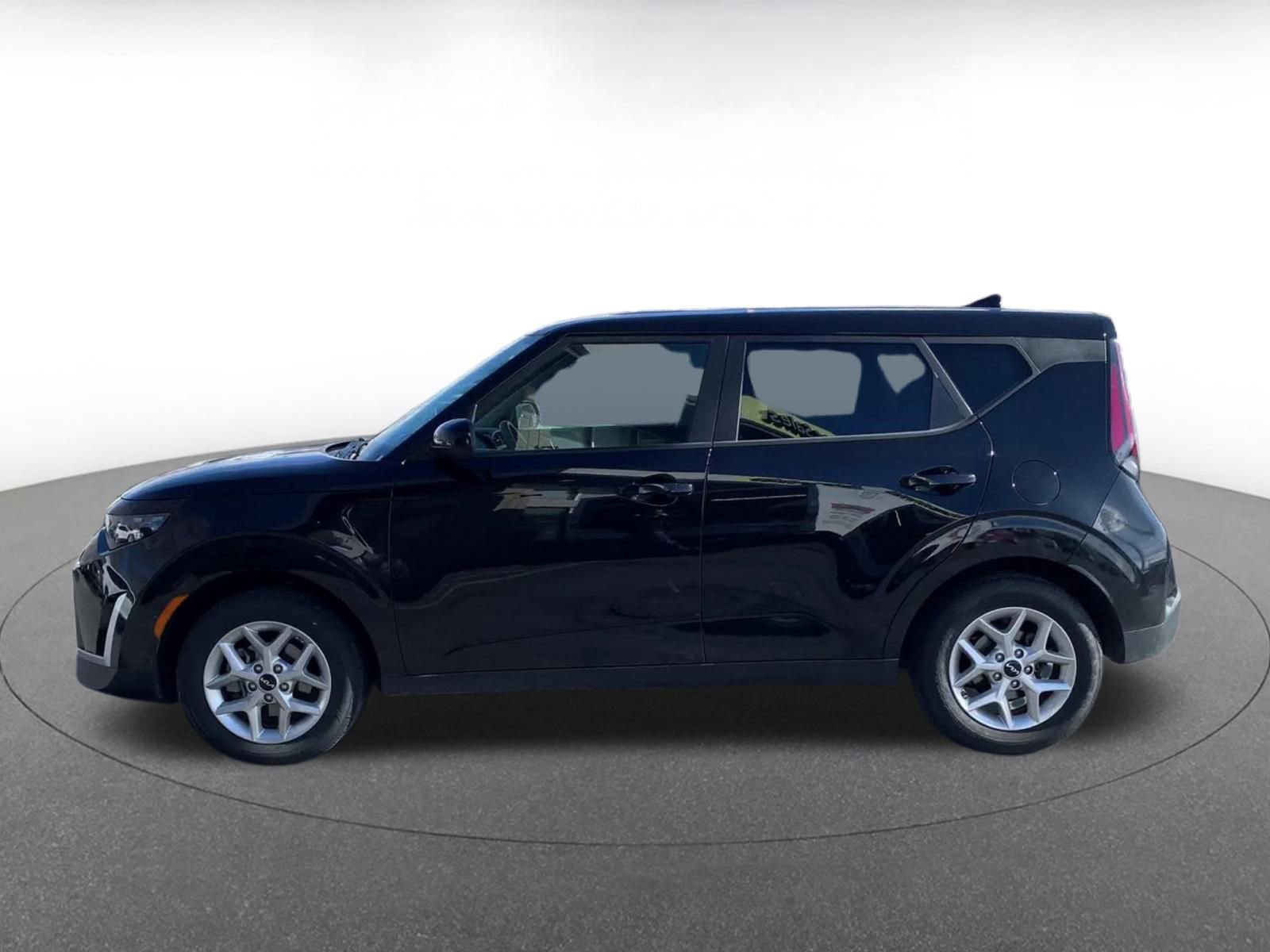 Thumbnail: 2025 Kia Soul - 9