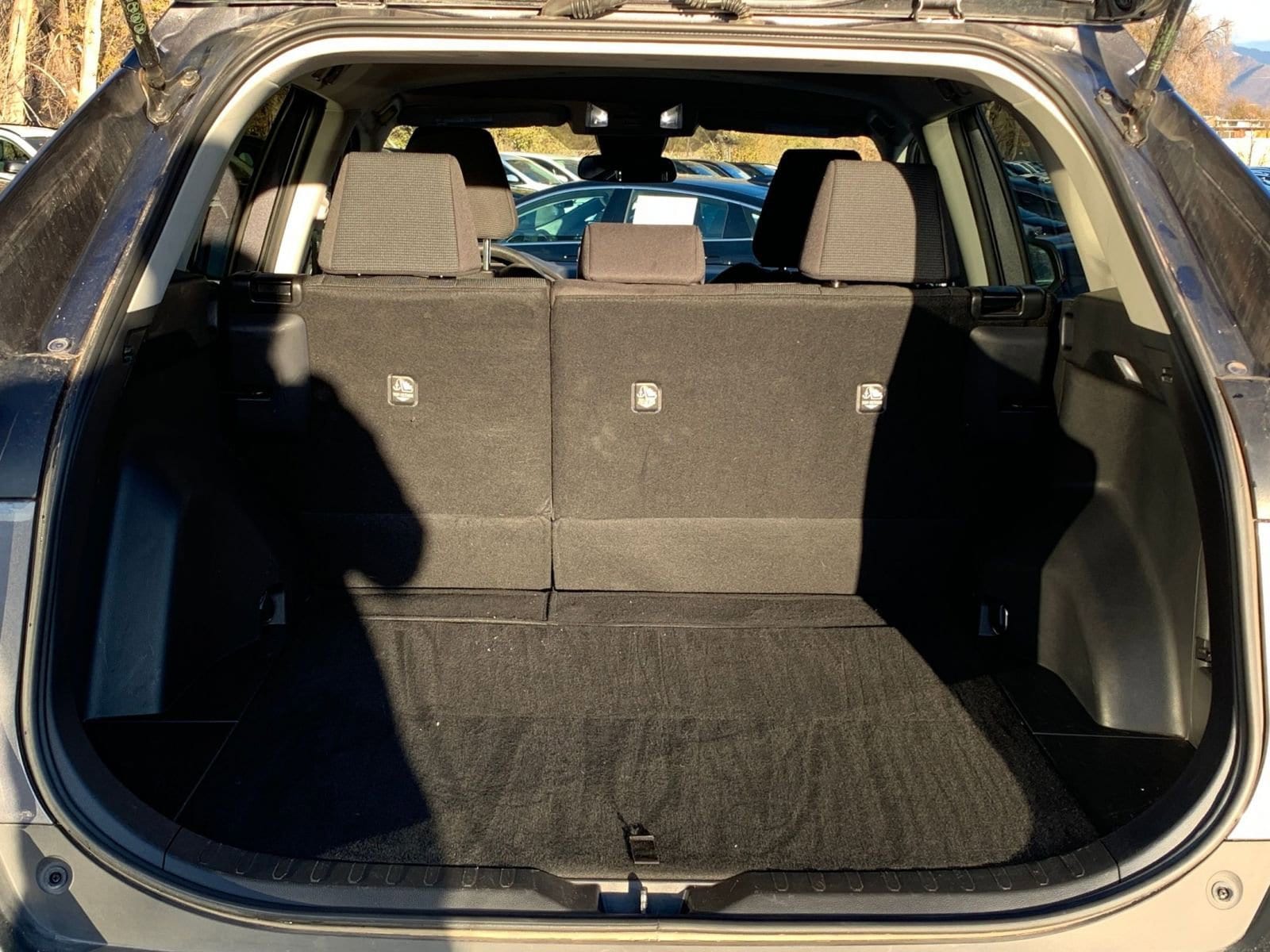 Thumbnail: 2025 Toyota RAV4 - 30