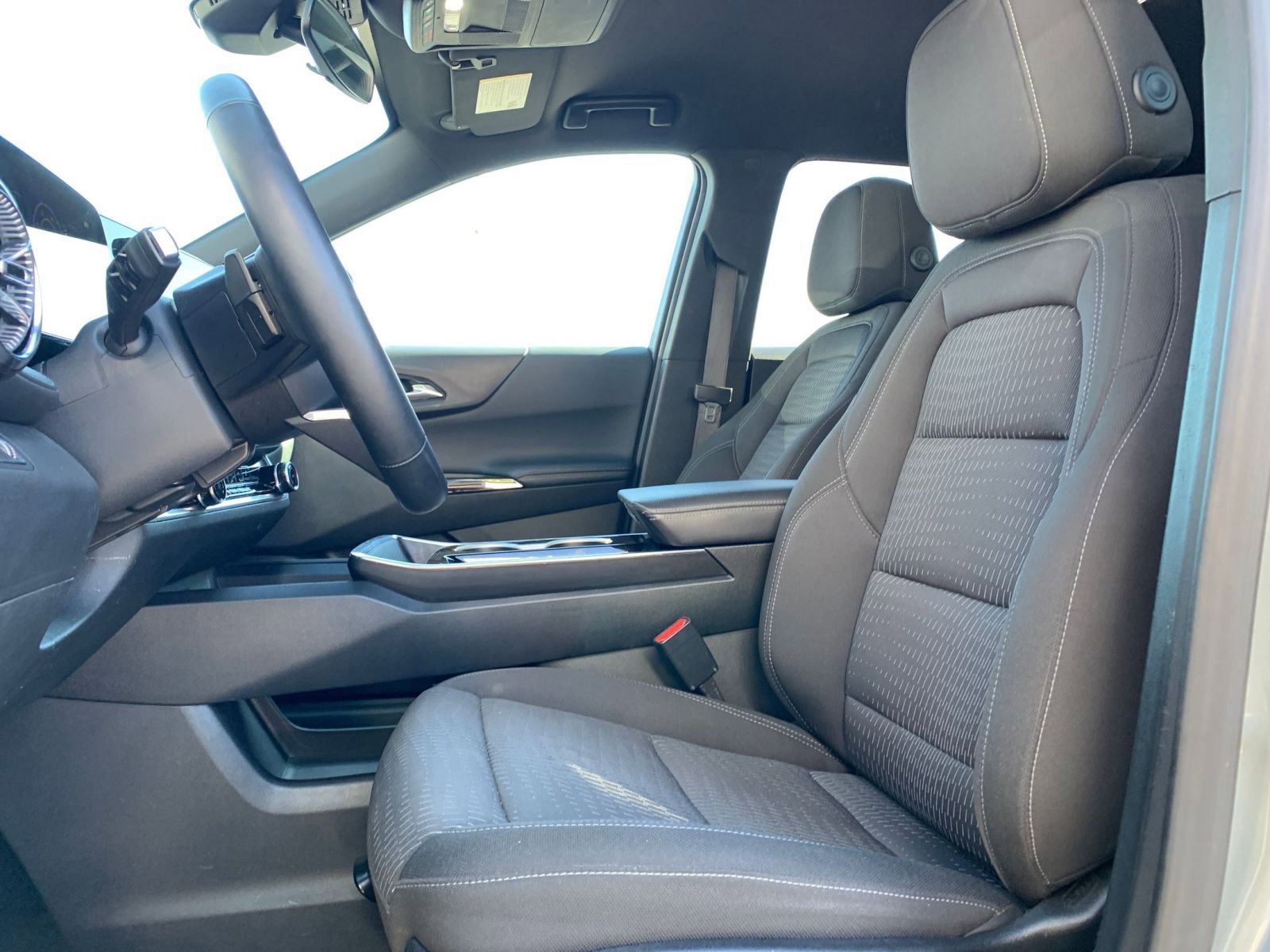 Thumbnail: 2025 Chevrolet Equinox - 28