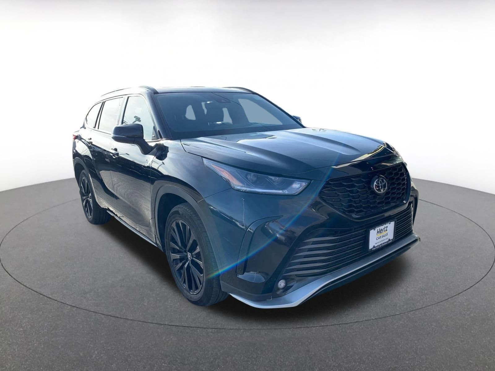 Thumbnail: 2025 Toyota Highlander - 1