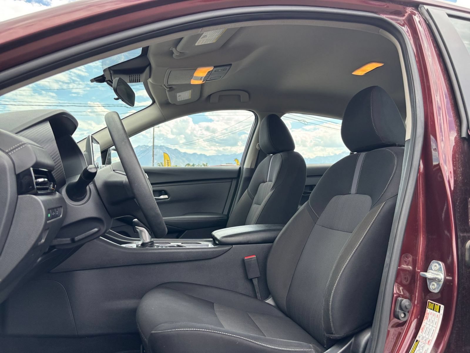 Thumbnail: 2025 Nissan Sentra - 25