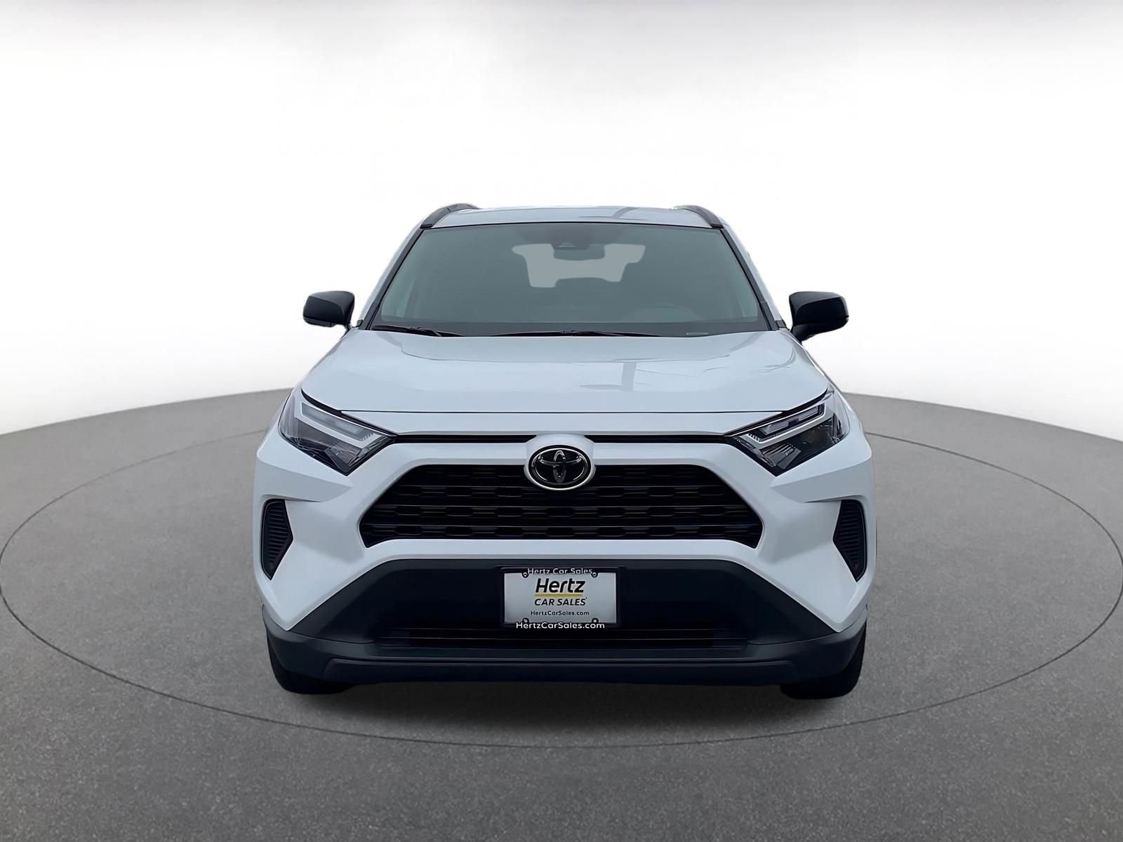 Thumbnail: 2025 Toyota RAV4 - 4
