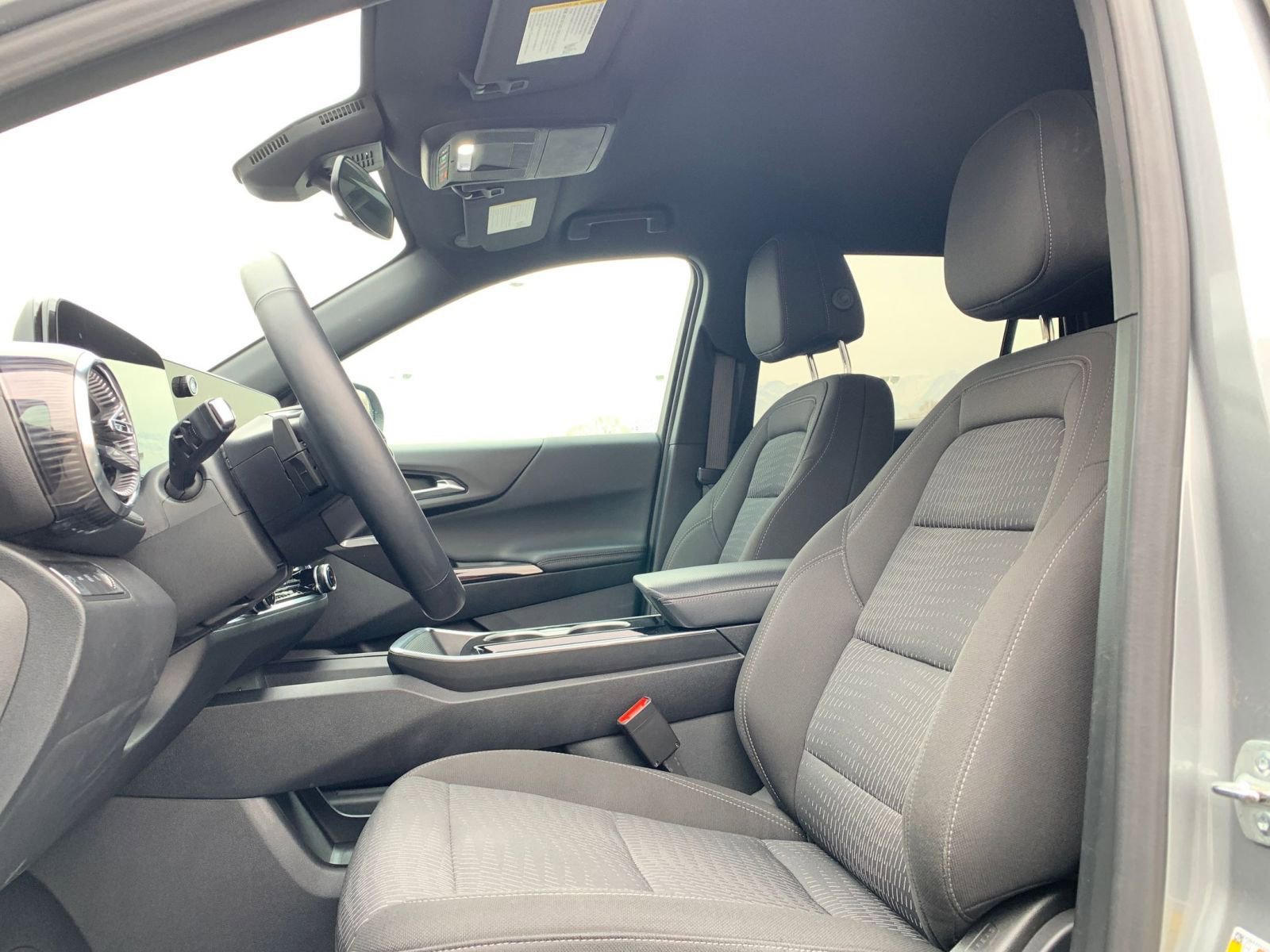 Thumbnail: 2025 Chevrolet Equinox - 28