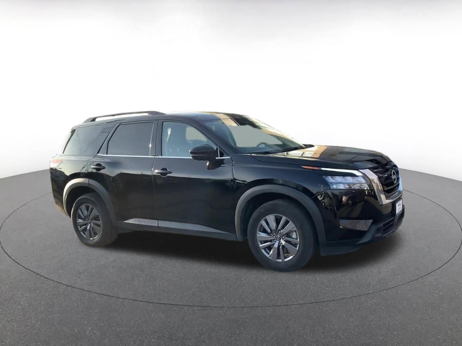 Thumbnail: 2025 Nissan Pathfinder - 2