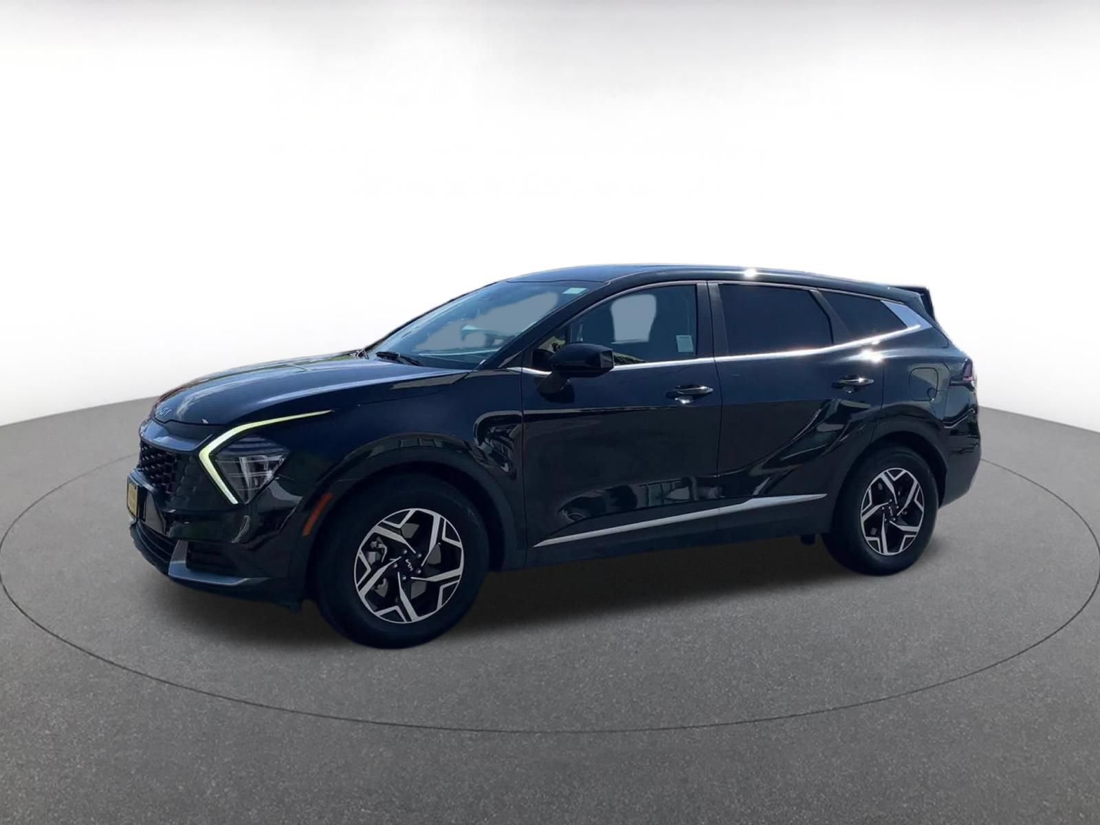 Thumbnail: 2025 Kia Sportage - 7