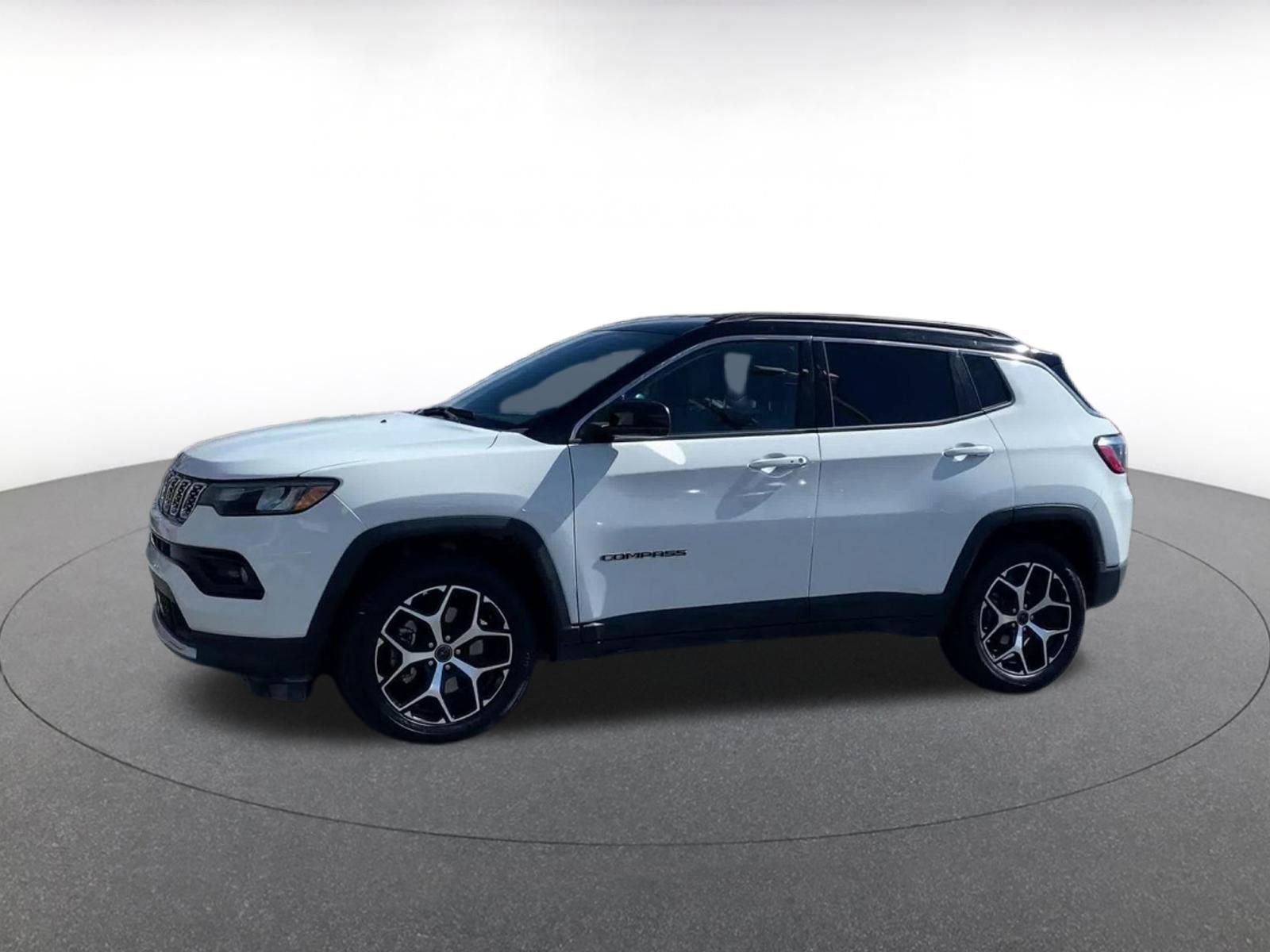 Thumbnail: 2025 Jeep Compass - 8