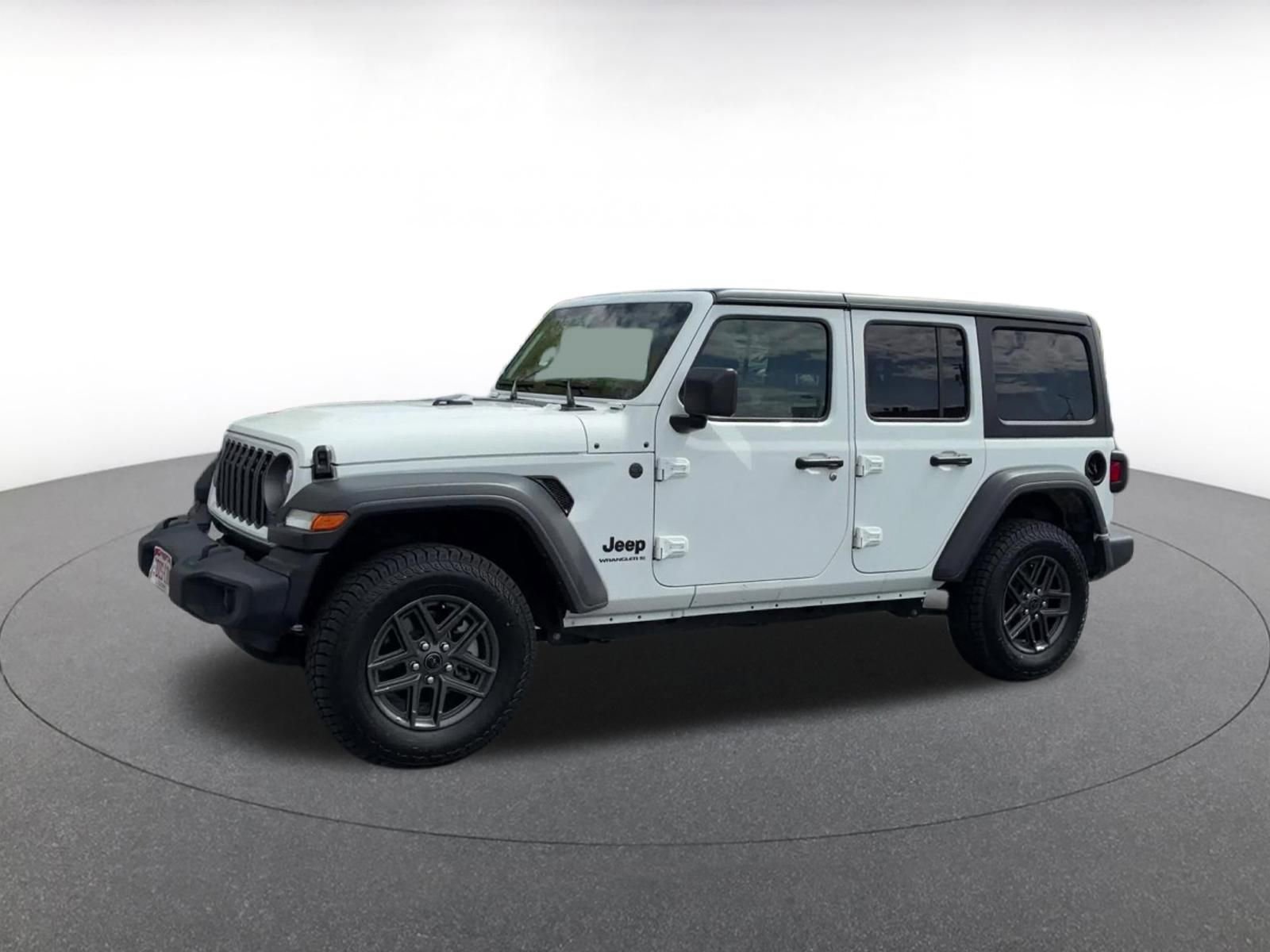 Thumbnail: 2025 Jeep Wrangler - 8
