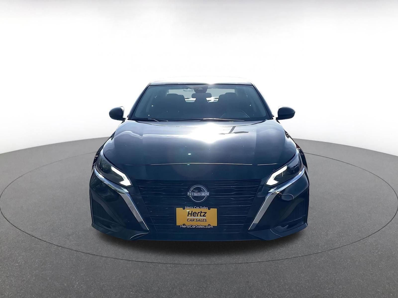 Thumbnail: 2025 Nissan Altima - 4