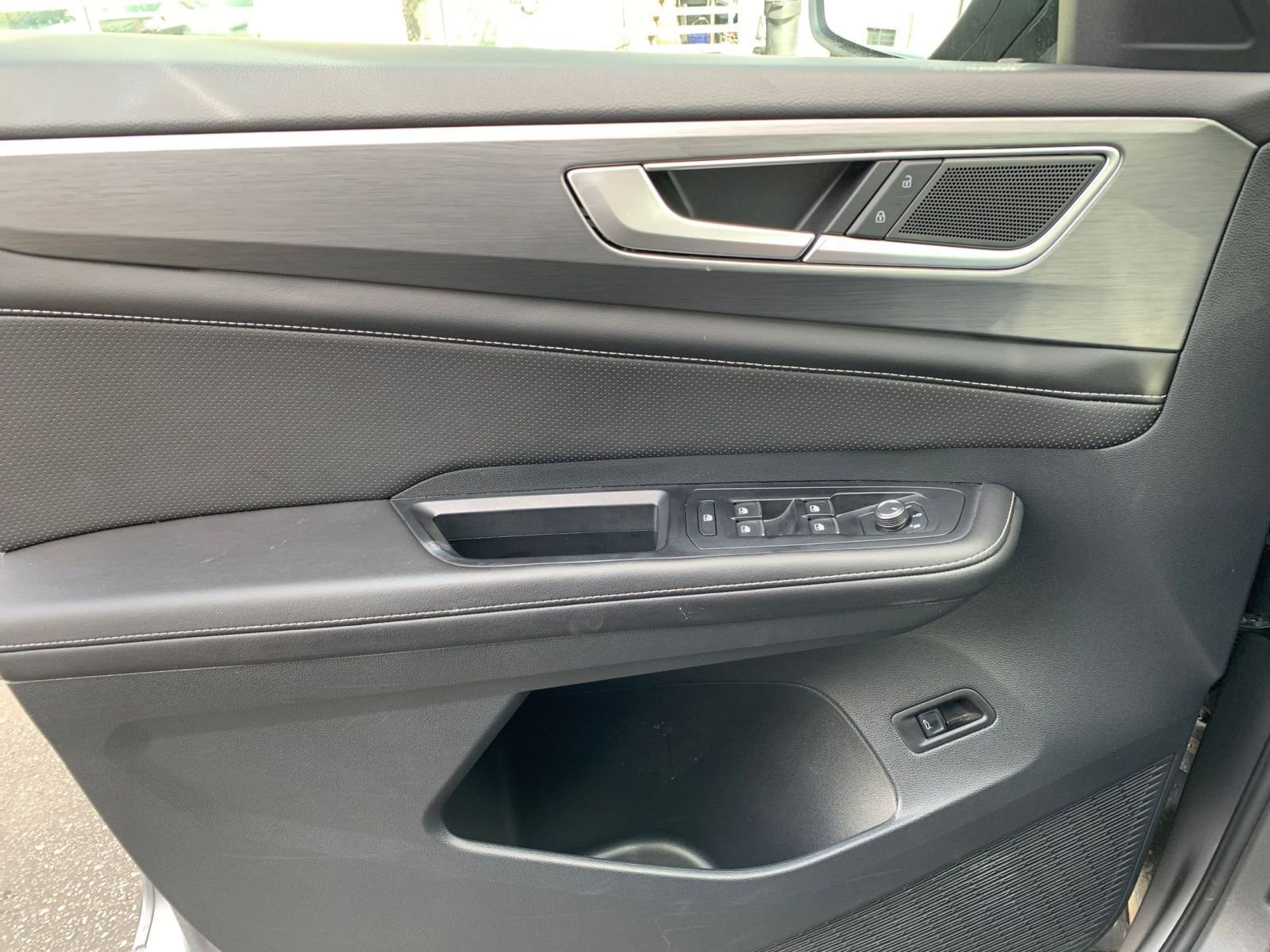 Thumbnail: 2025 Volkswagen Atlas - 18