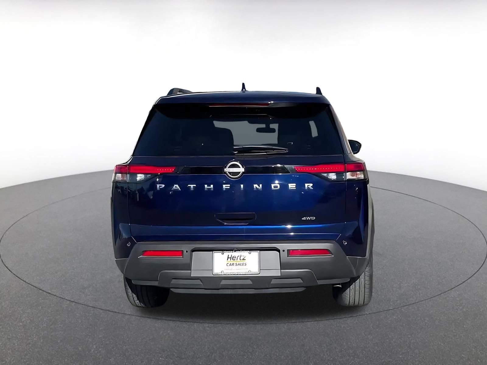 Thumbnail: 2025 Nissan Pathfinder - 12