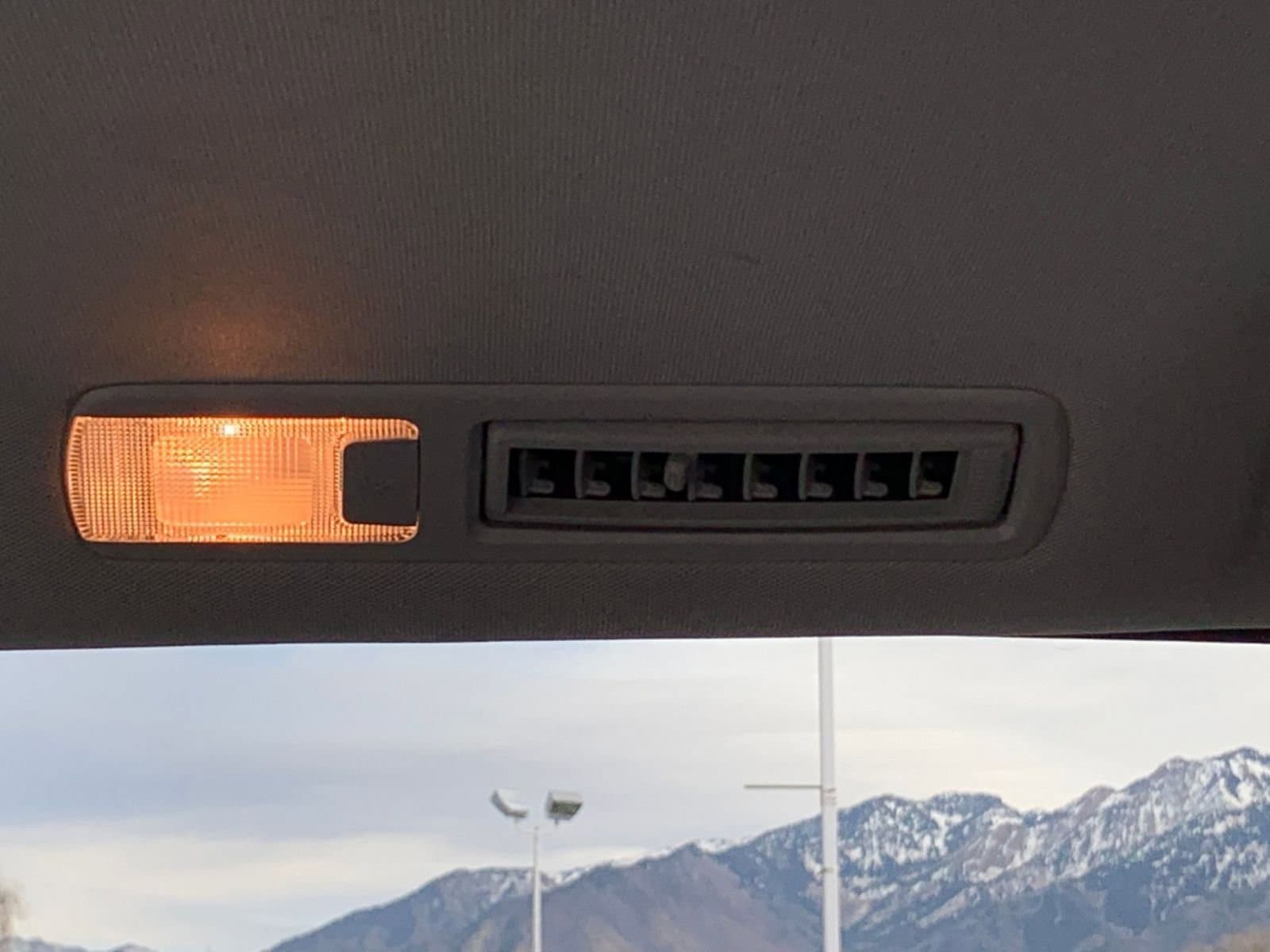 Thumbnail: 2025 Toyota Sienna - 27