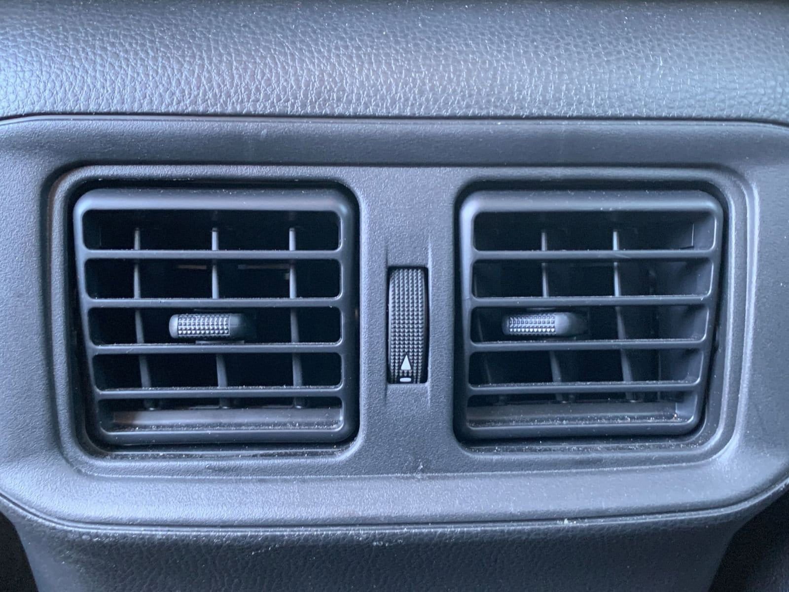 Thumbnail: 2025 Toyota RAV4 - 23