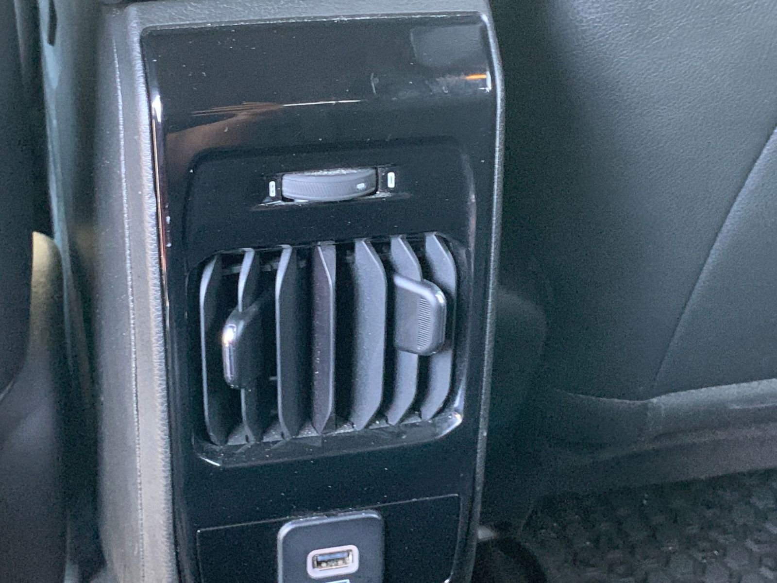 Thumbnail: 2025 Jeep Compass - 23