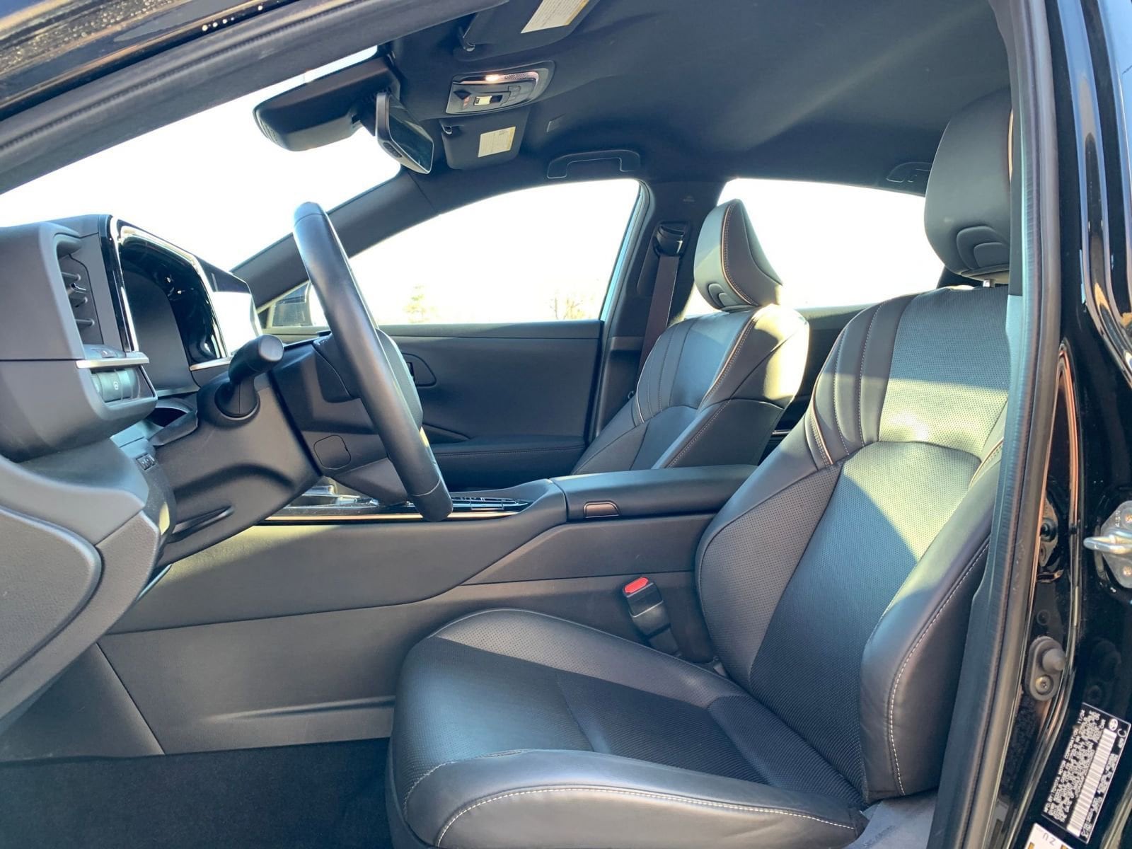 Thumbnail: 2025 Toyota Crown - 27